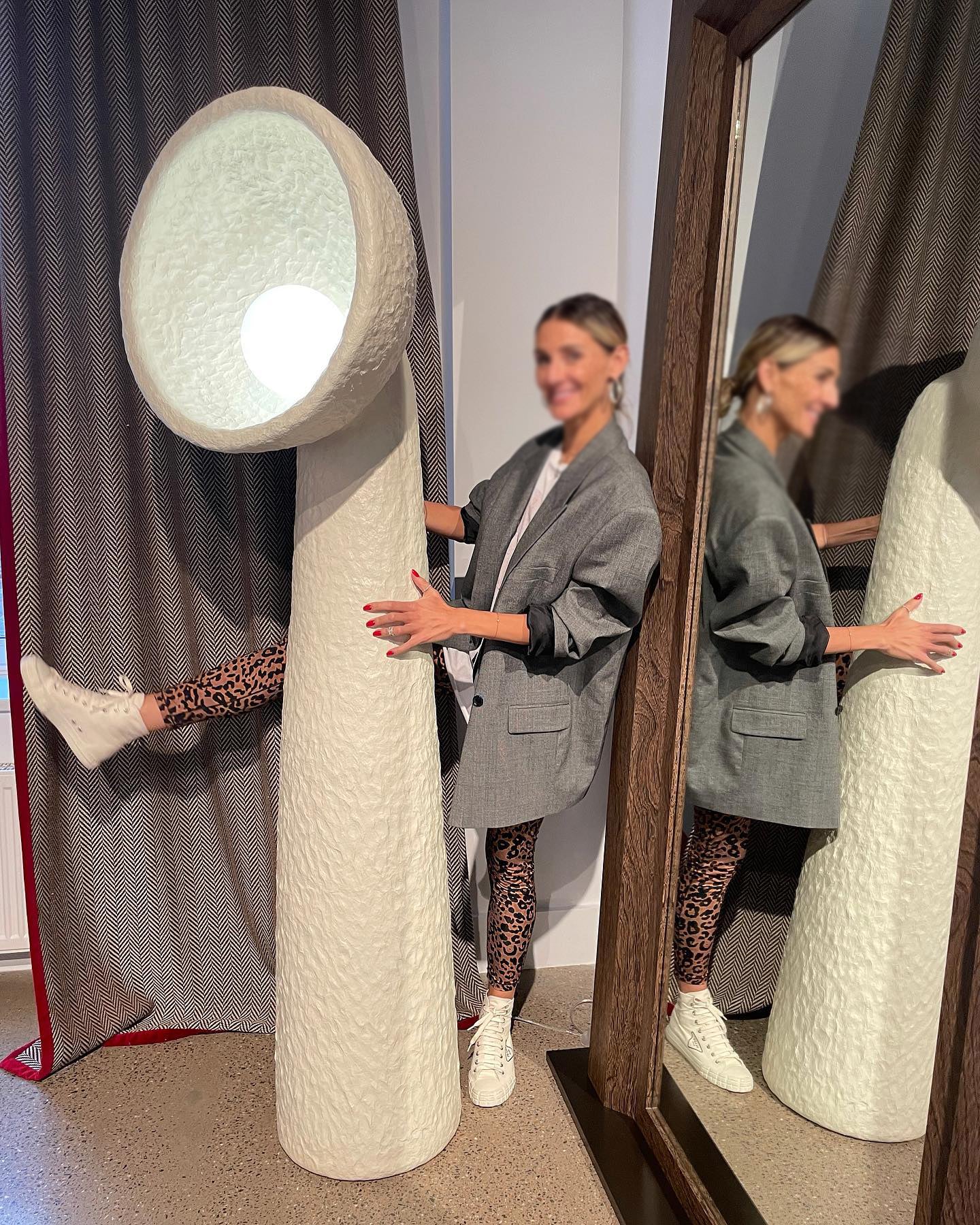 Echo Sculptural Floor Lamp - Image 25