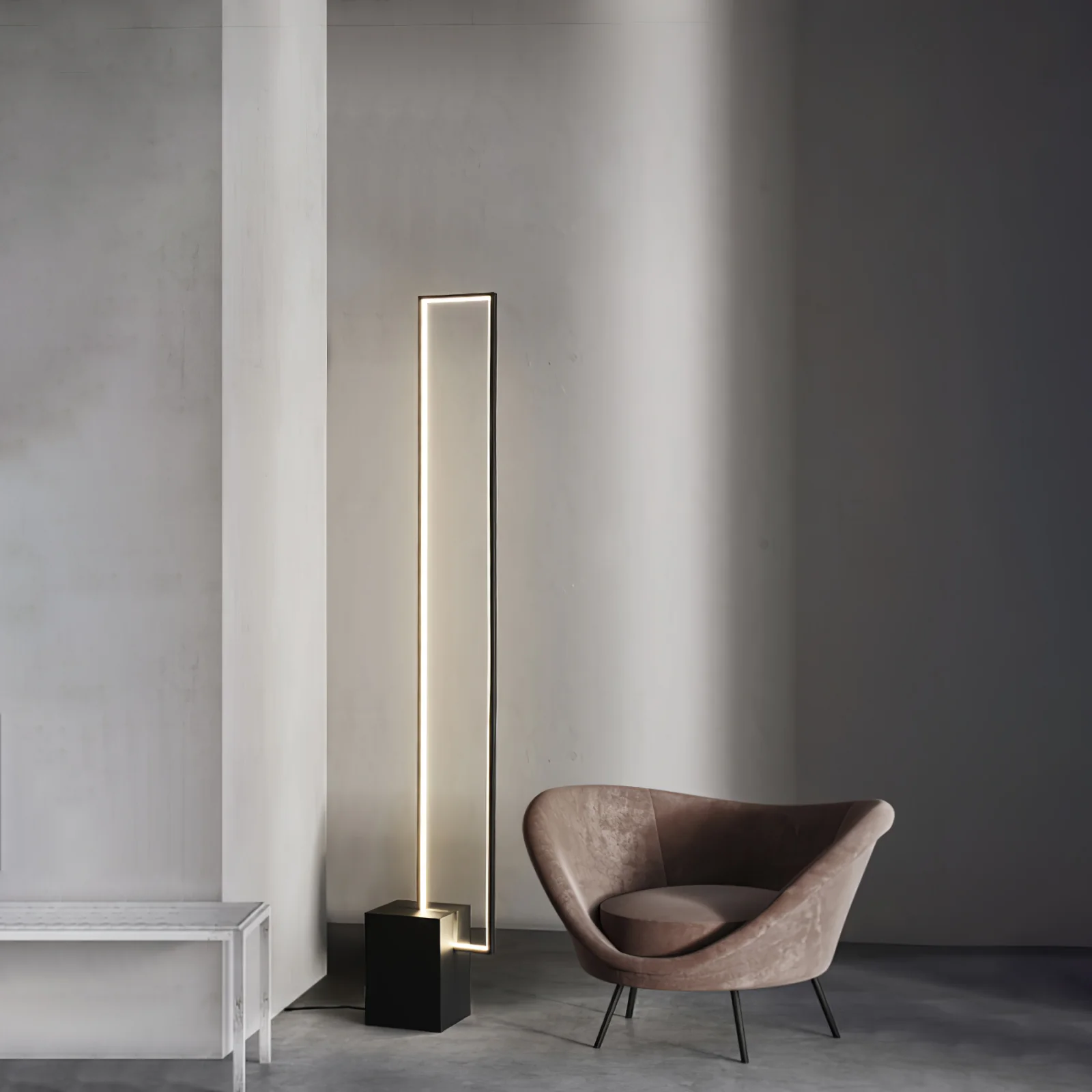 Edge Floor Lamp - Image 15