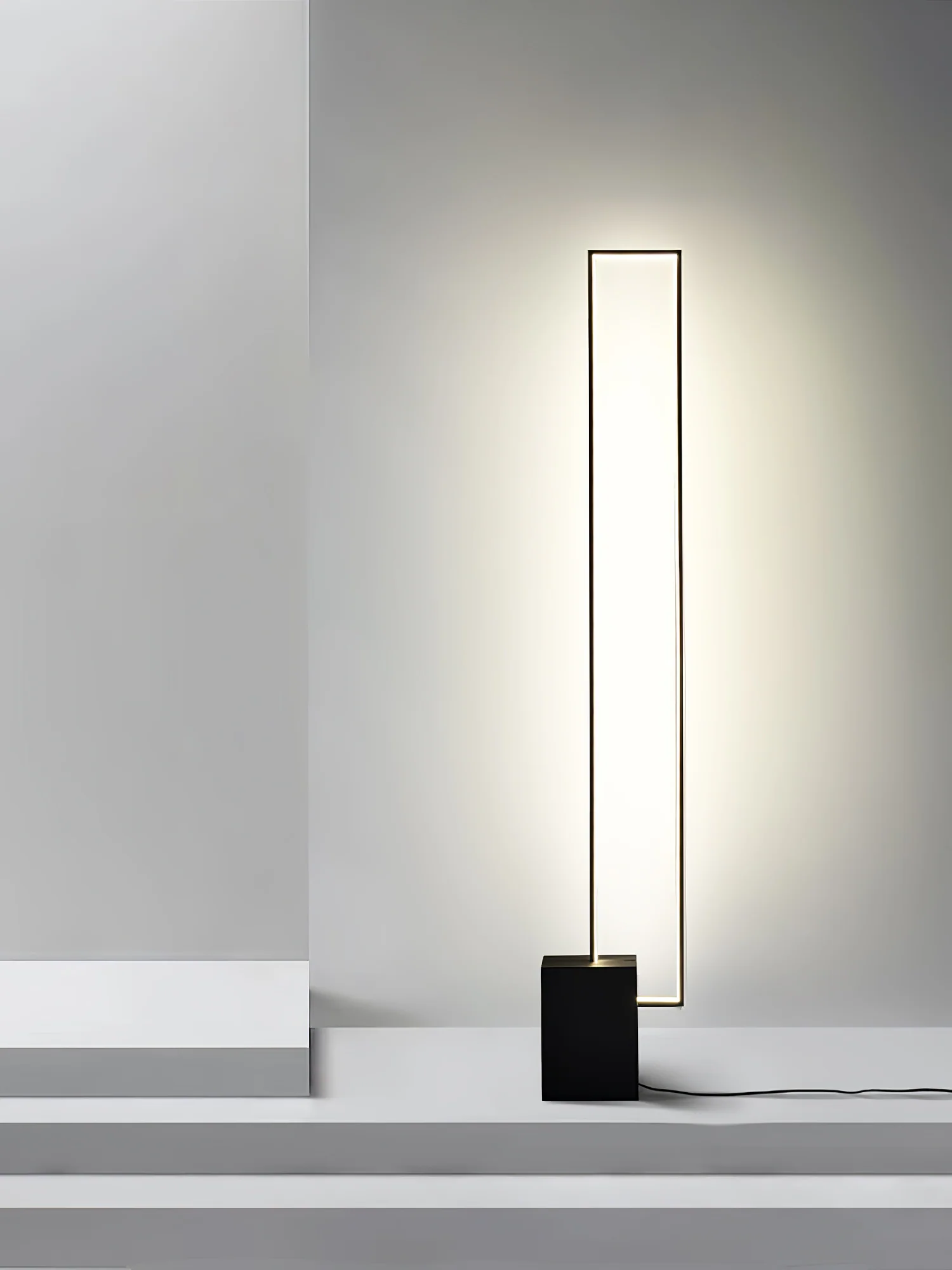 Edge Floor Lamp - Image 20