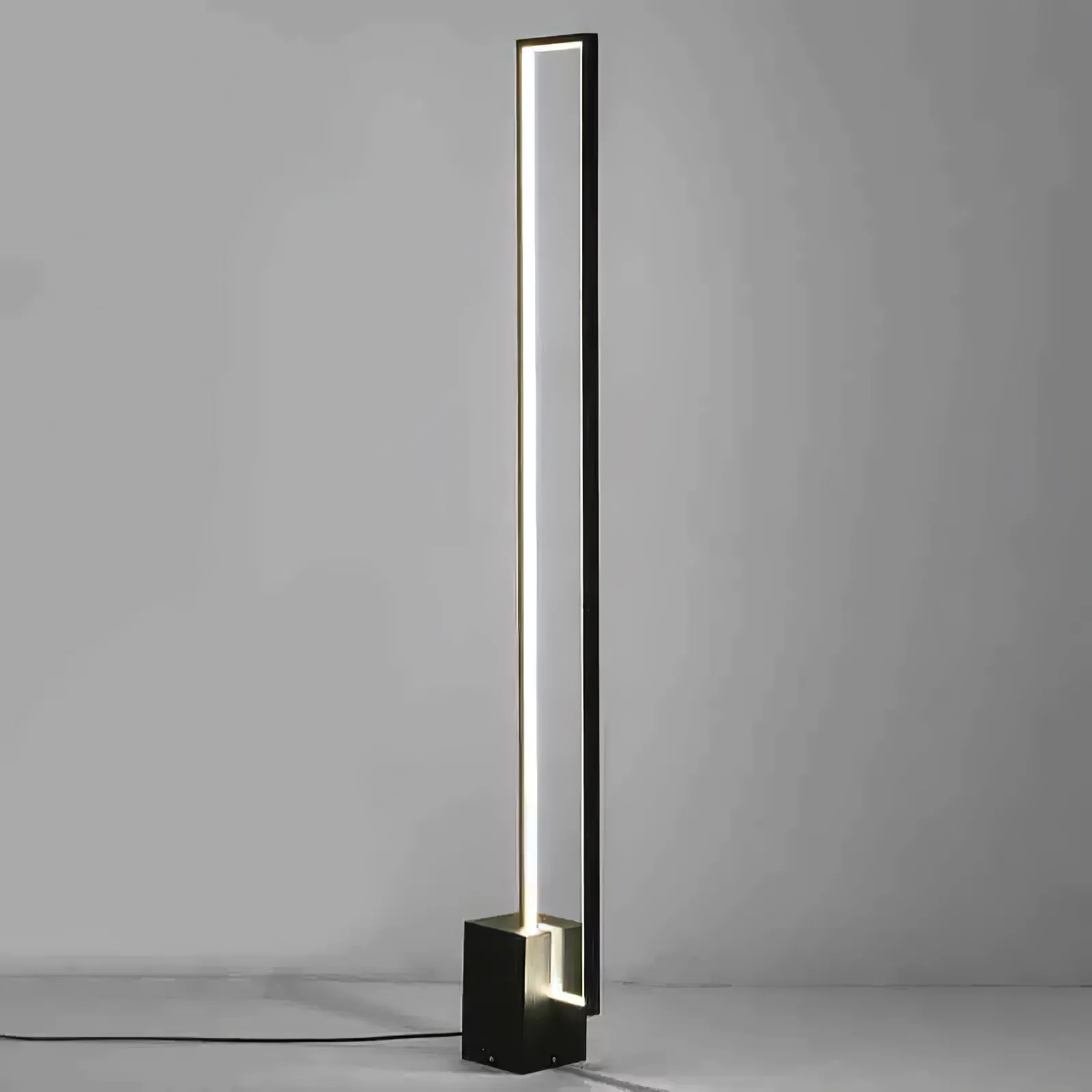 Edge Floor Lamp - Image 21