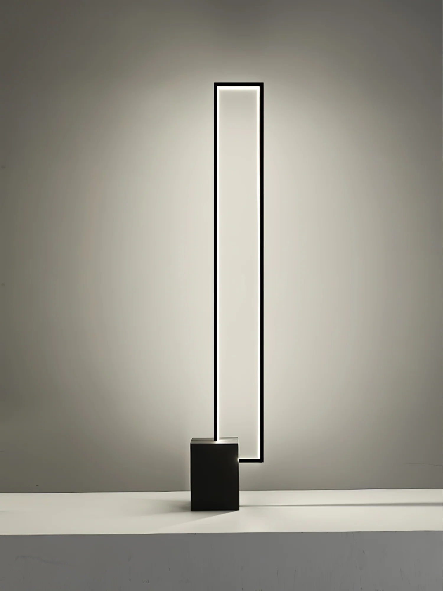 Edge Floor Lamp - Image 32