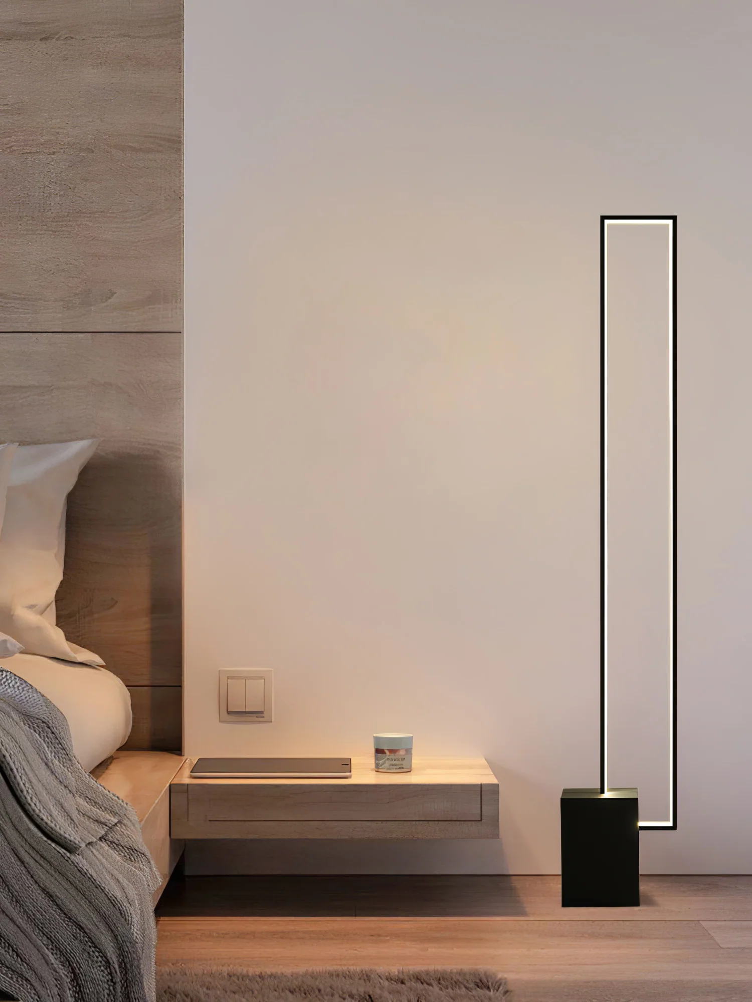 Edge Floor Lamp - Image 9