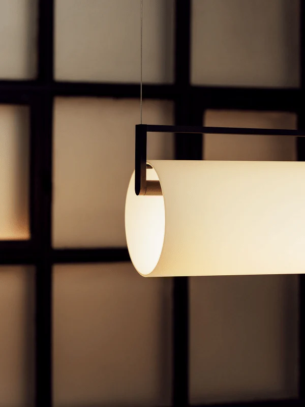 Edge Linear Pendant Light - Image 5