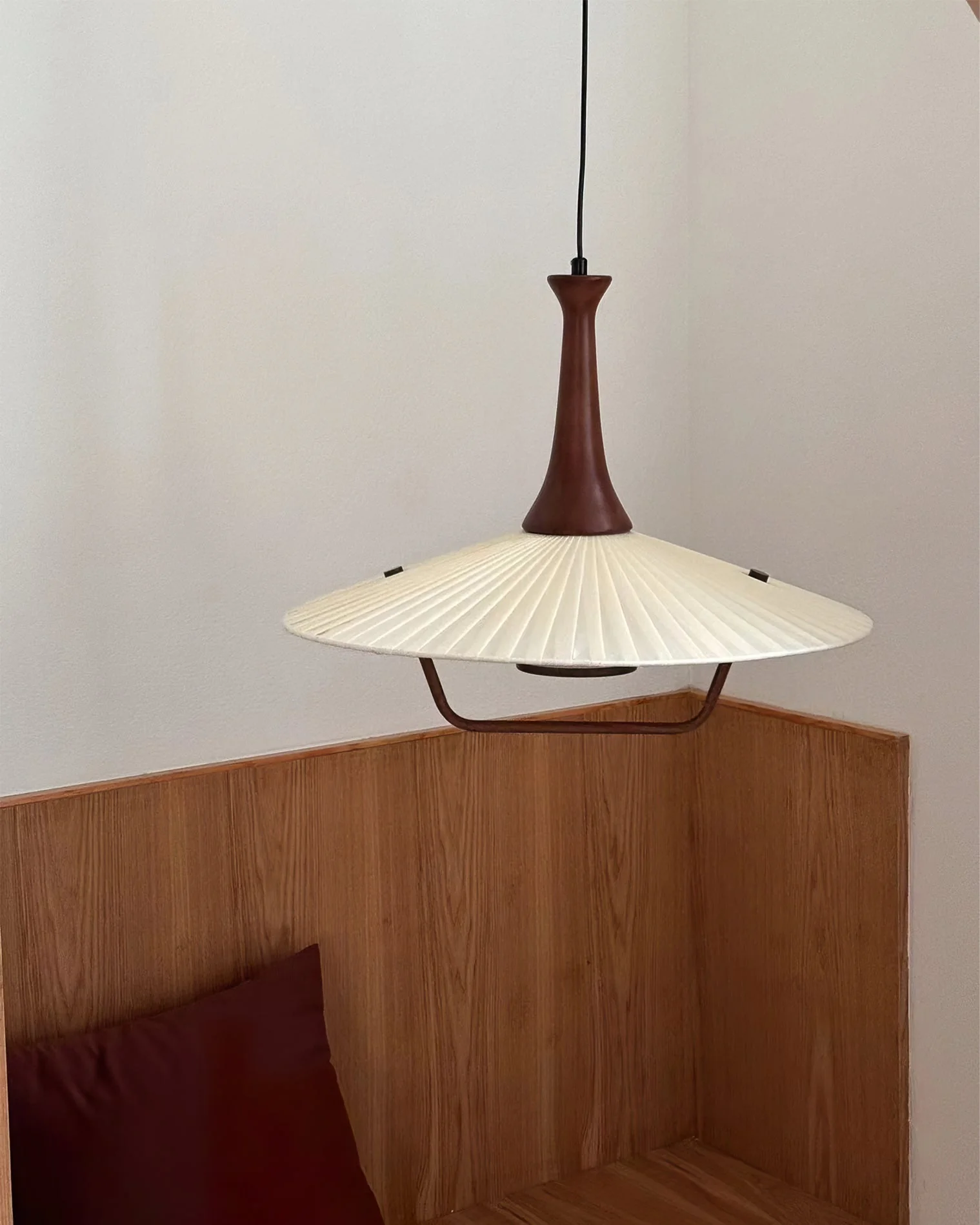 Eikon Pendant Lamp - Image 20