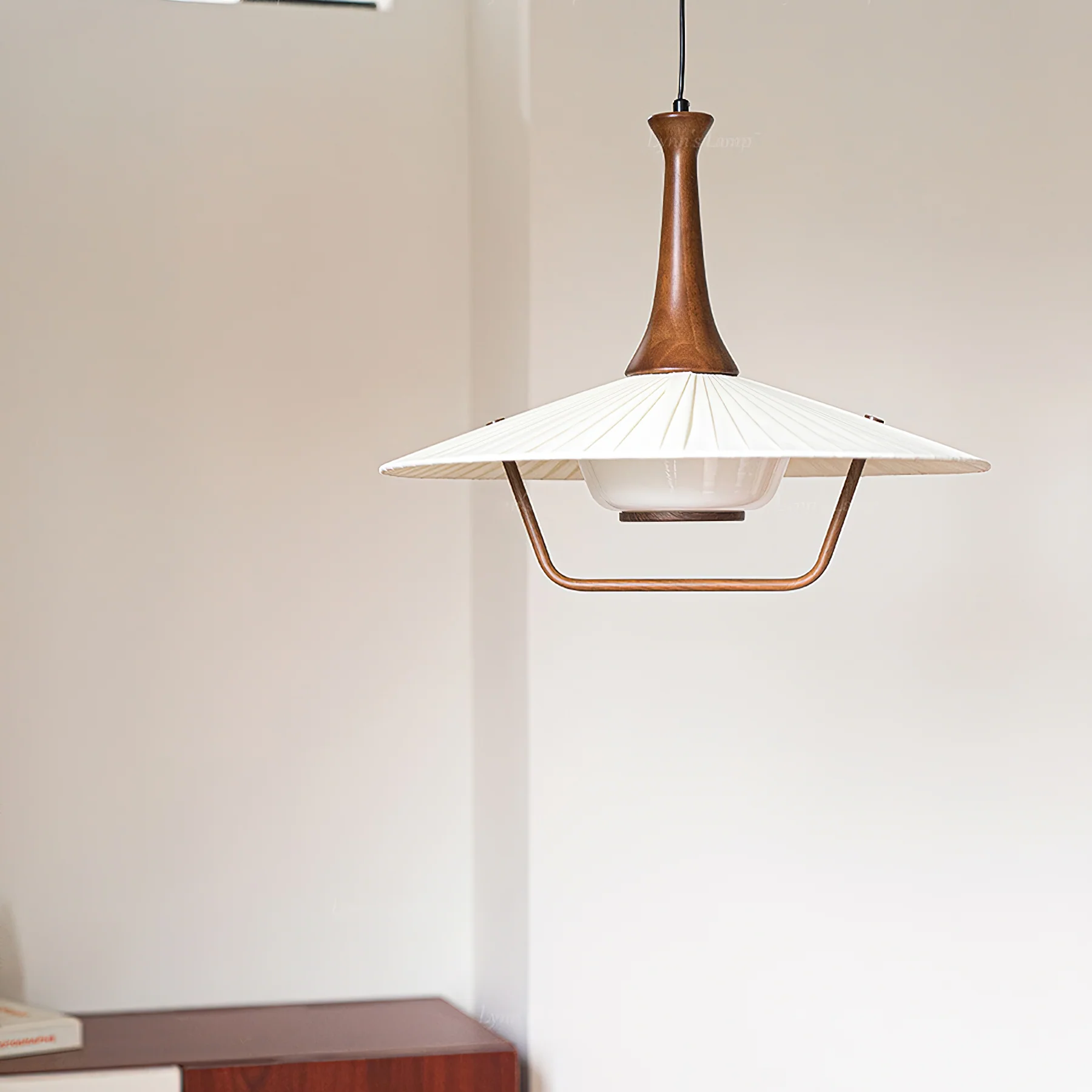 Eikon Pendant Lamp - Image 4