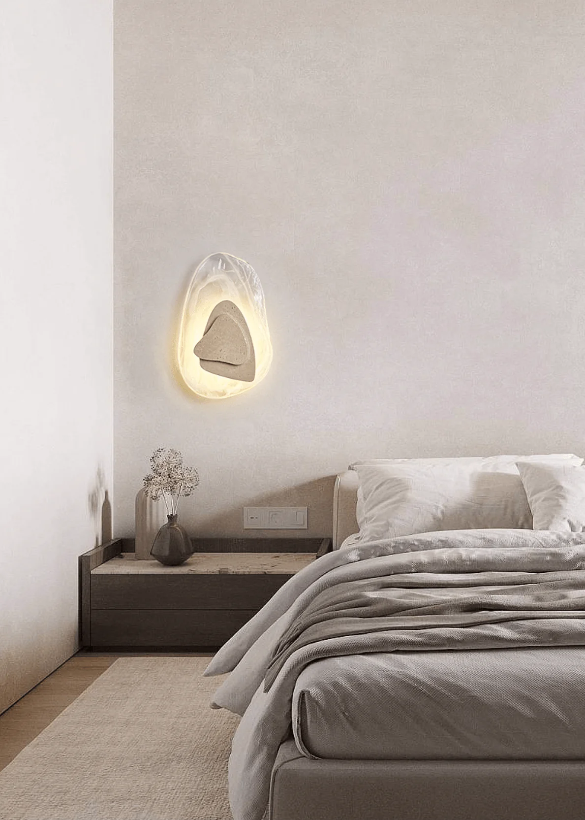 Eira Sconce - Image 11