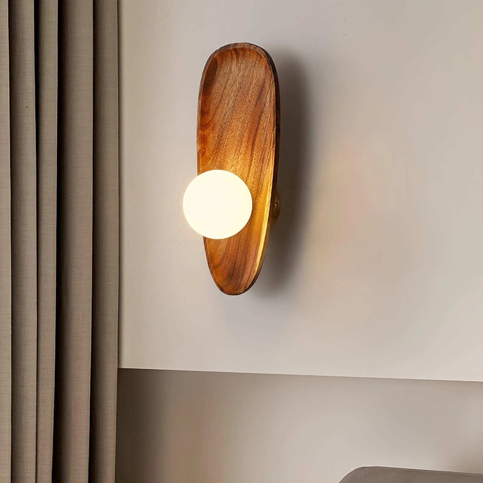 Eivor Wall Lamp - Image 2