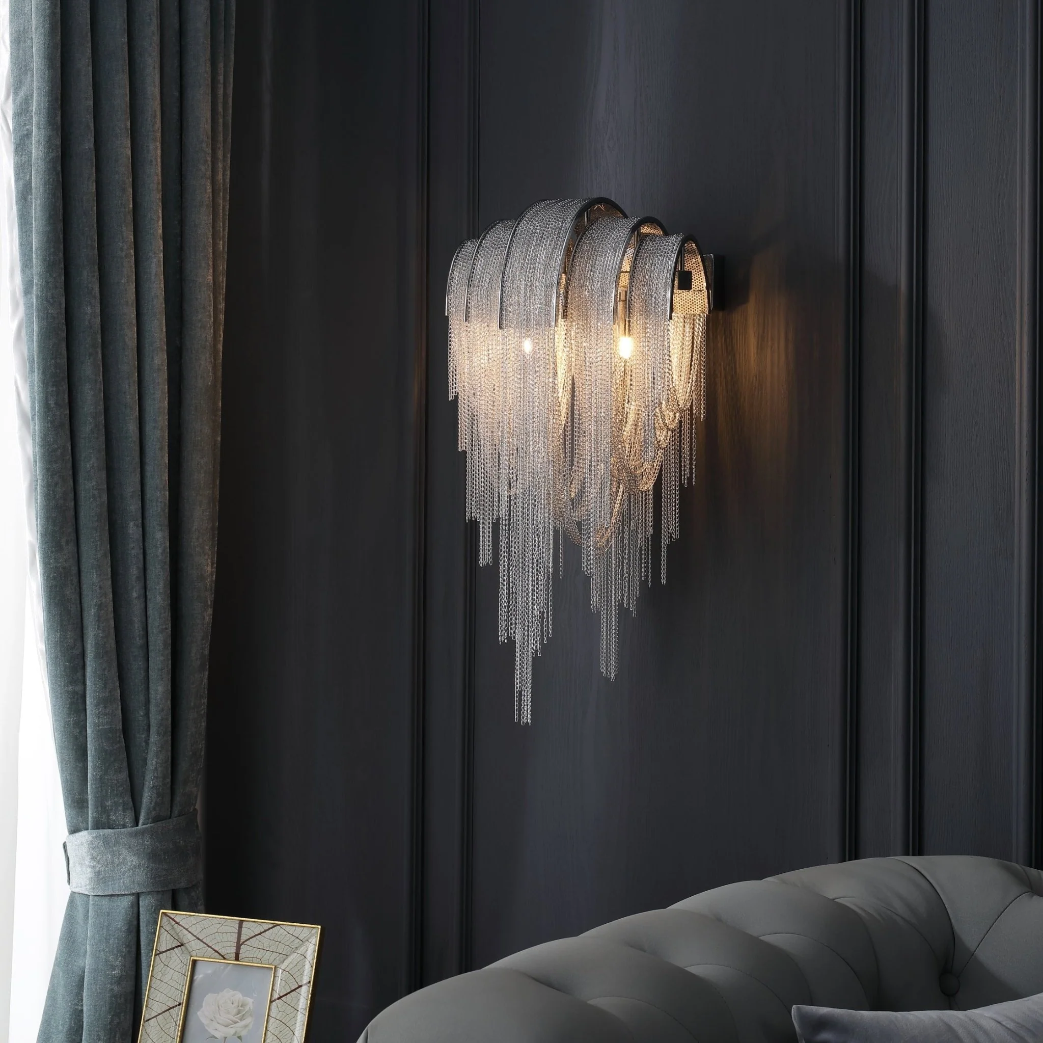 Chains Tassel Wall Lamp - Image 11