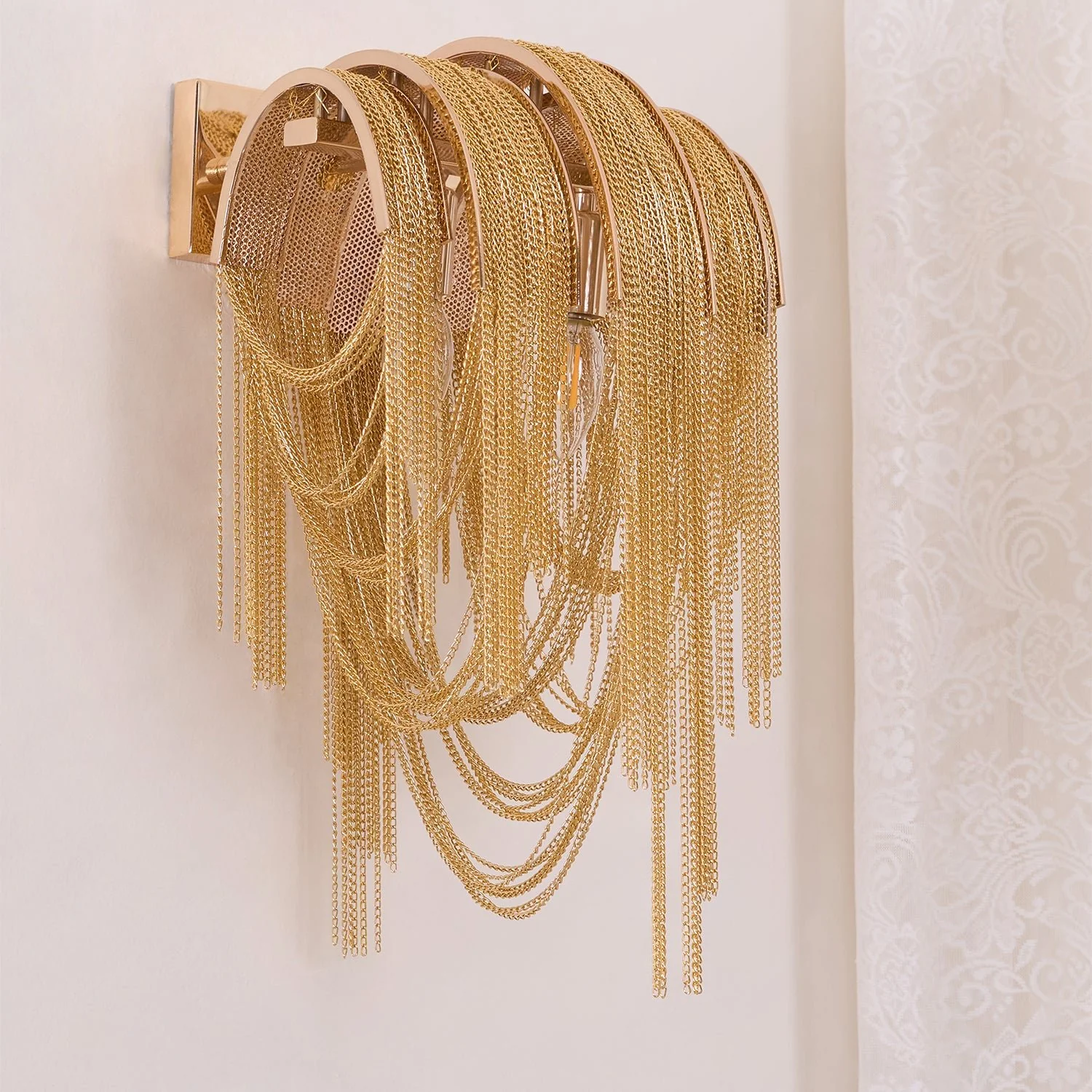 Chains Tassel Wall Lamp - Image 29