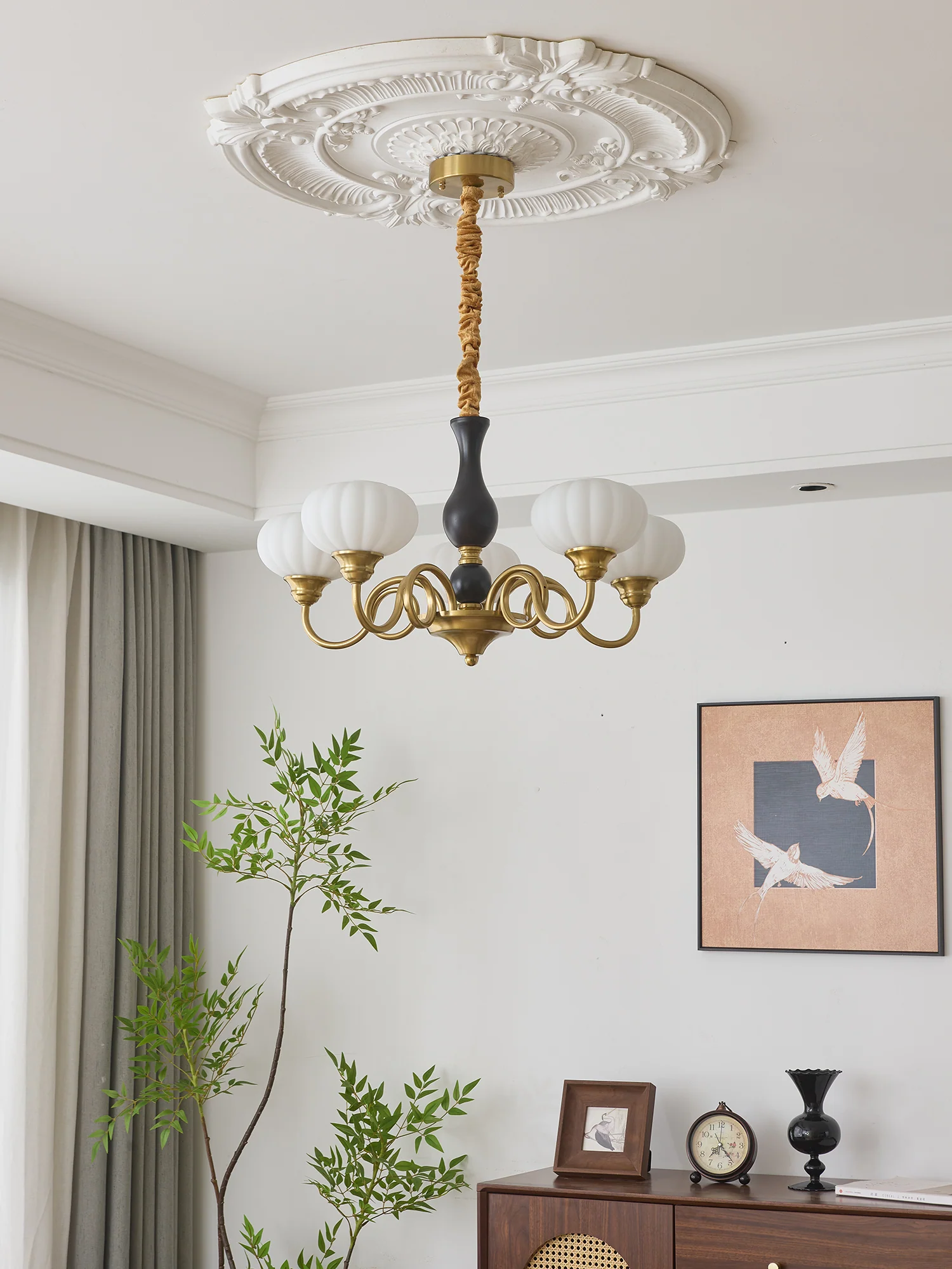 Elaris Chandelier - Image 13