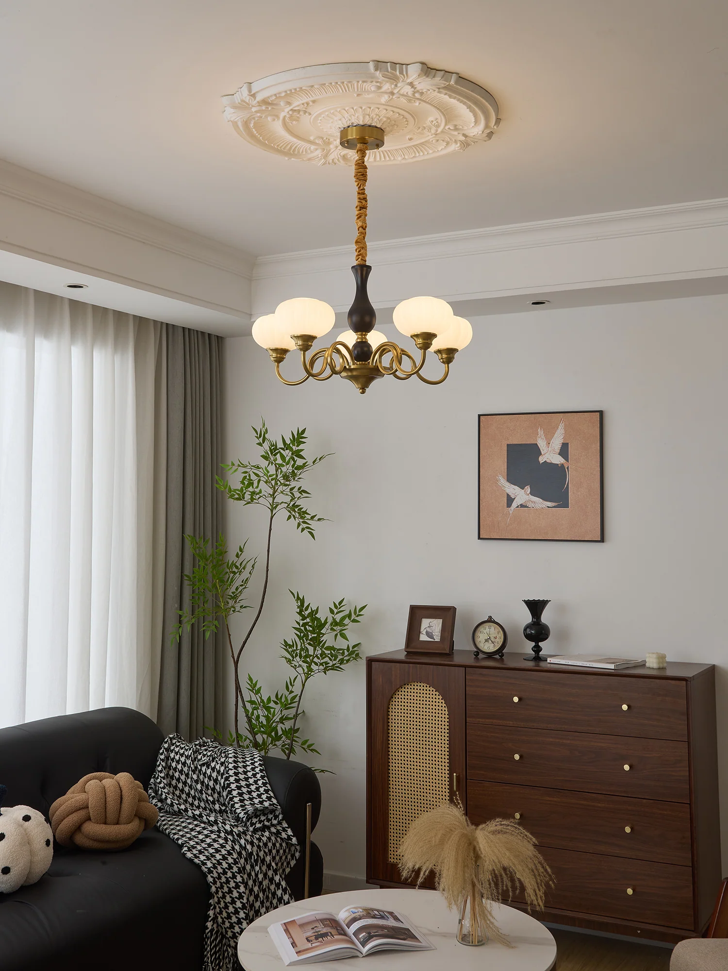Elaris Chandelier - Image 17