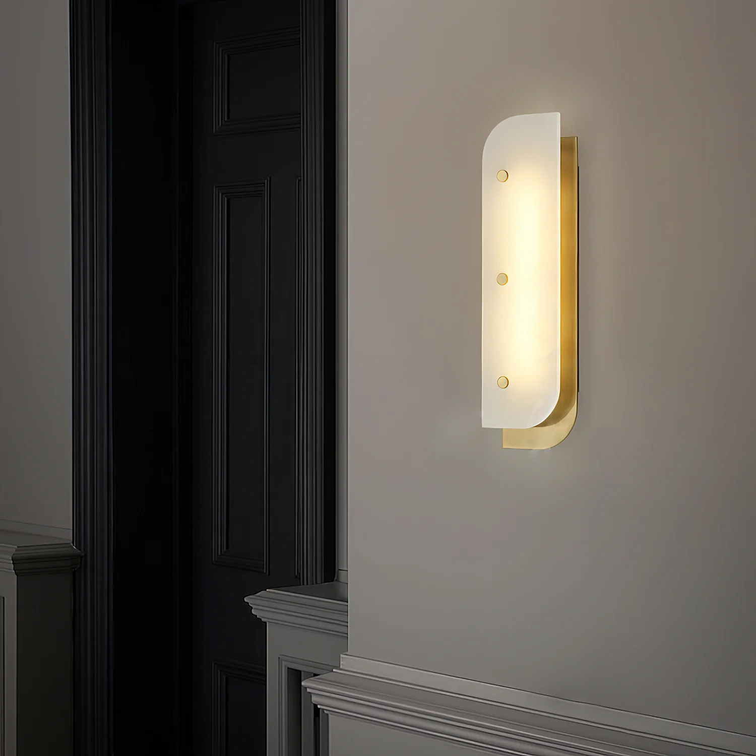Elaris Alabaster Wall Lamp - Image 4