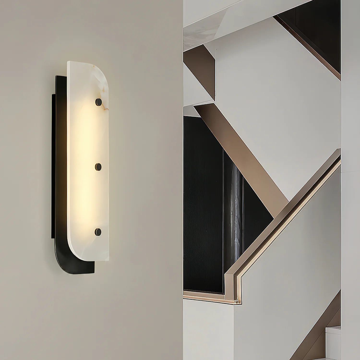 Elaris Alabaster Wall Lamp - Image 7