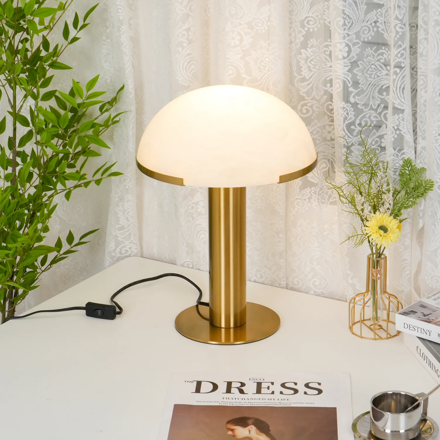 Elegance Alabaster Table Lamp - Image 27