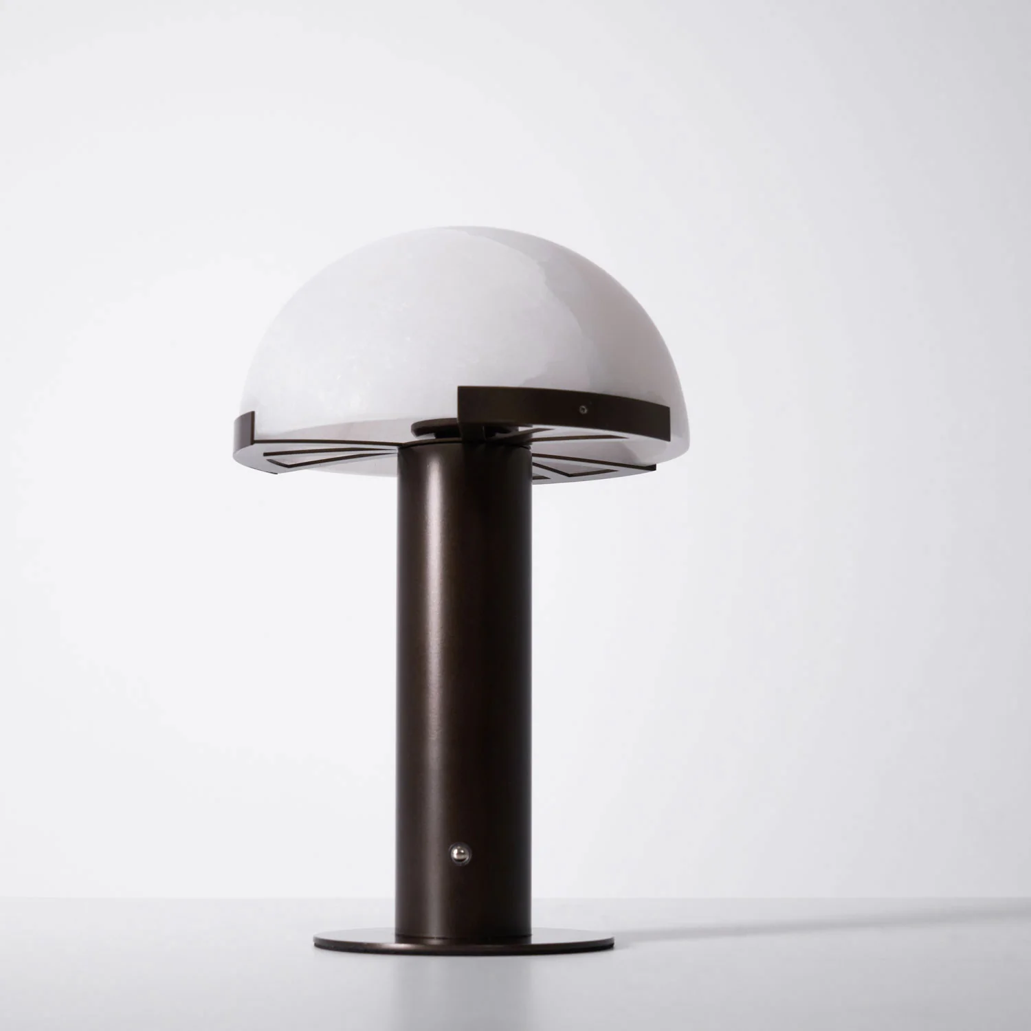 Elegance Alabaster Table Lamp - Image 86