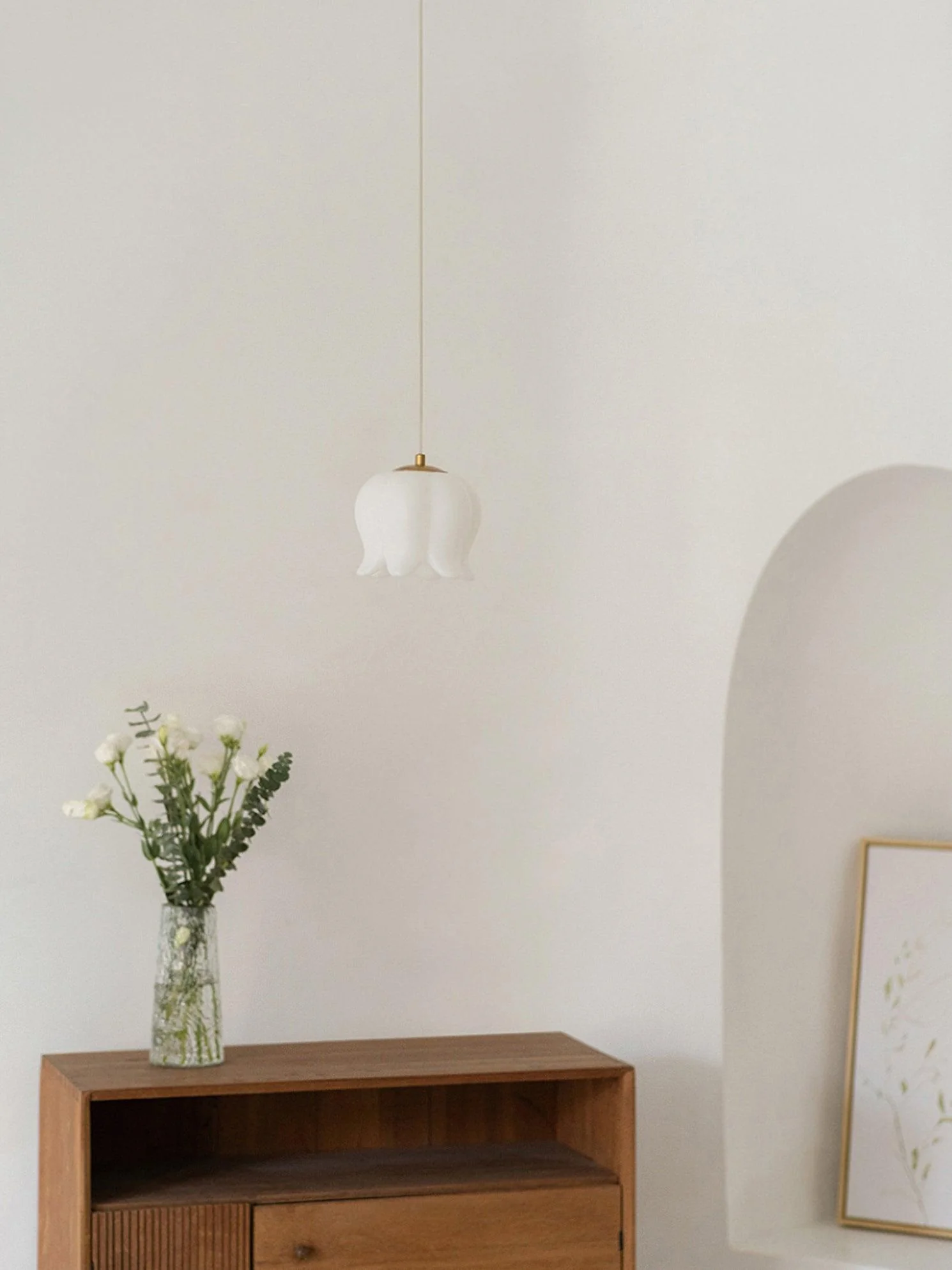 Elegant Floral Pendant Light - Image 17