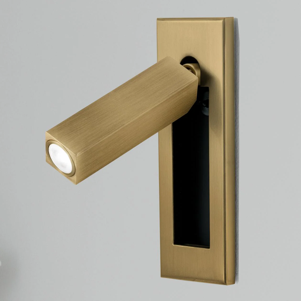 Embedded Bedside Sconce - Image 27