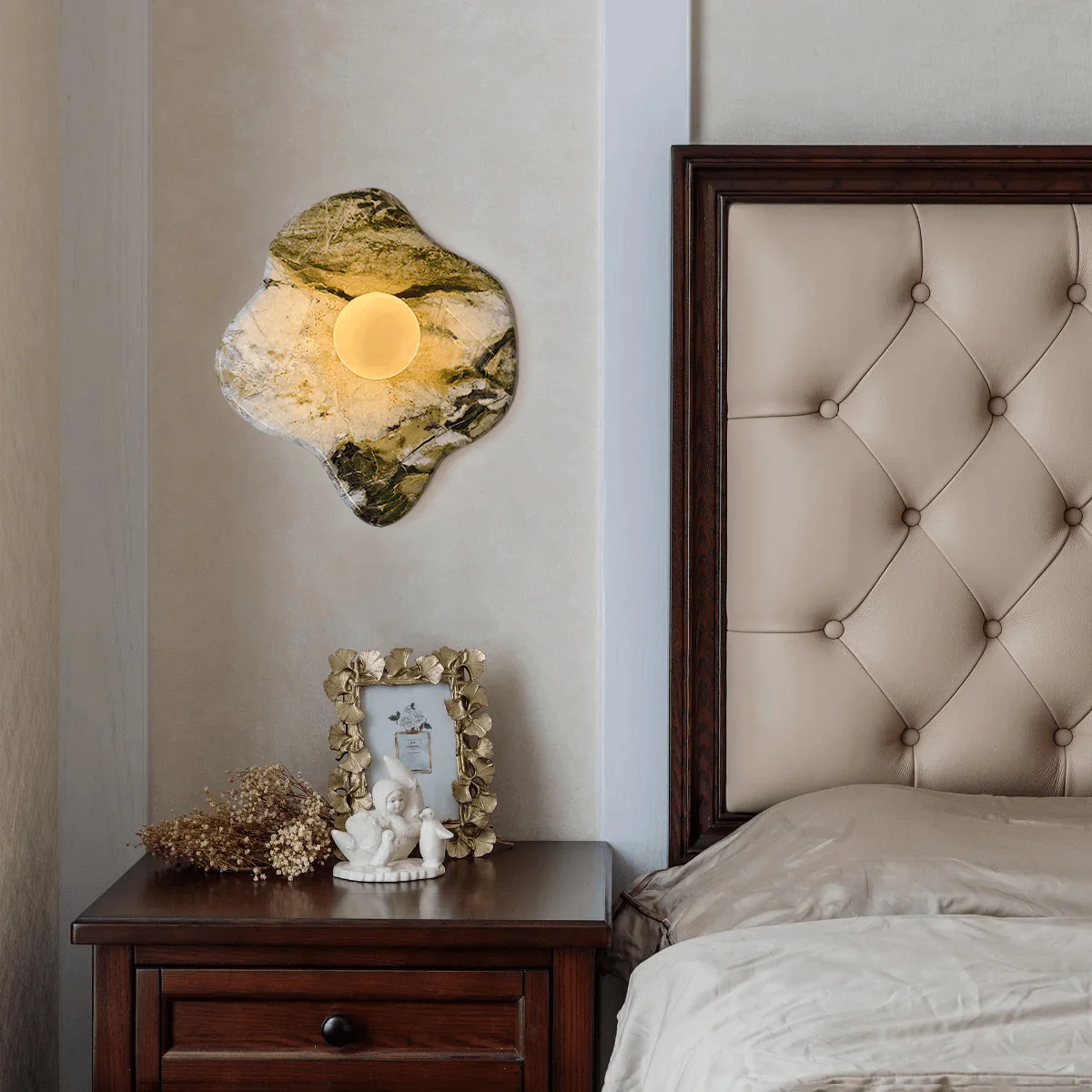 Emma Marble Wall Lamp - Image 4