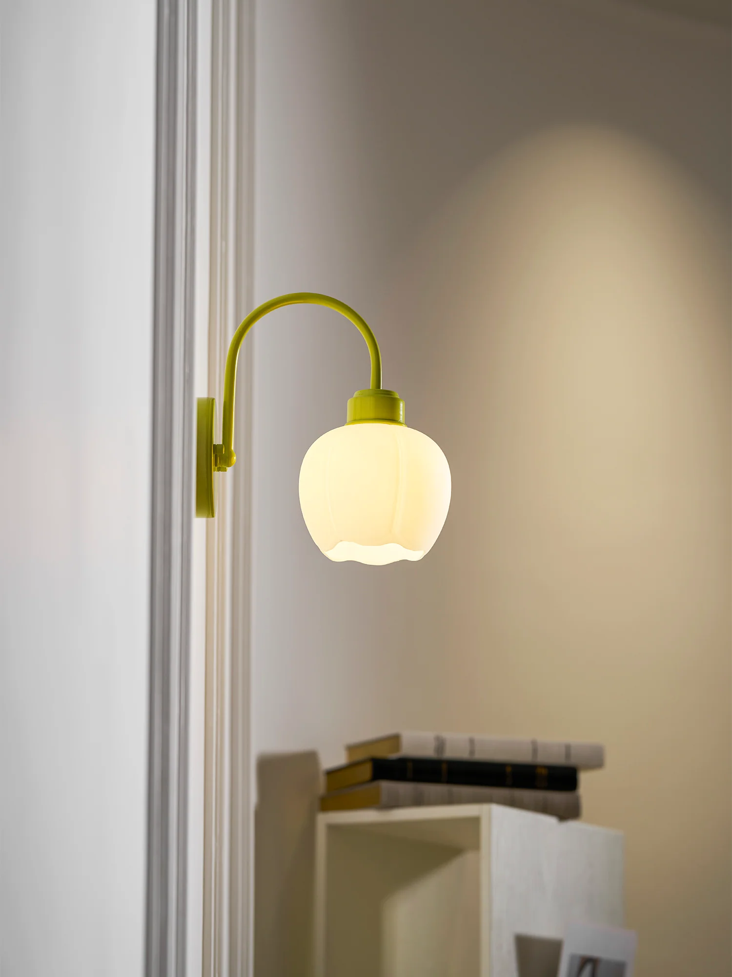 Enchanting Flower Wall Light - Image 9