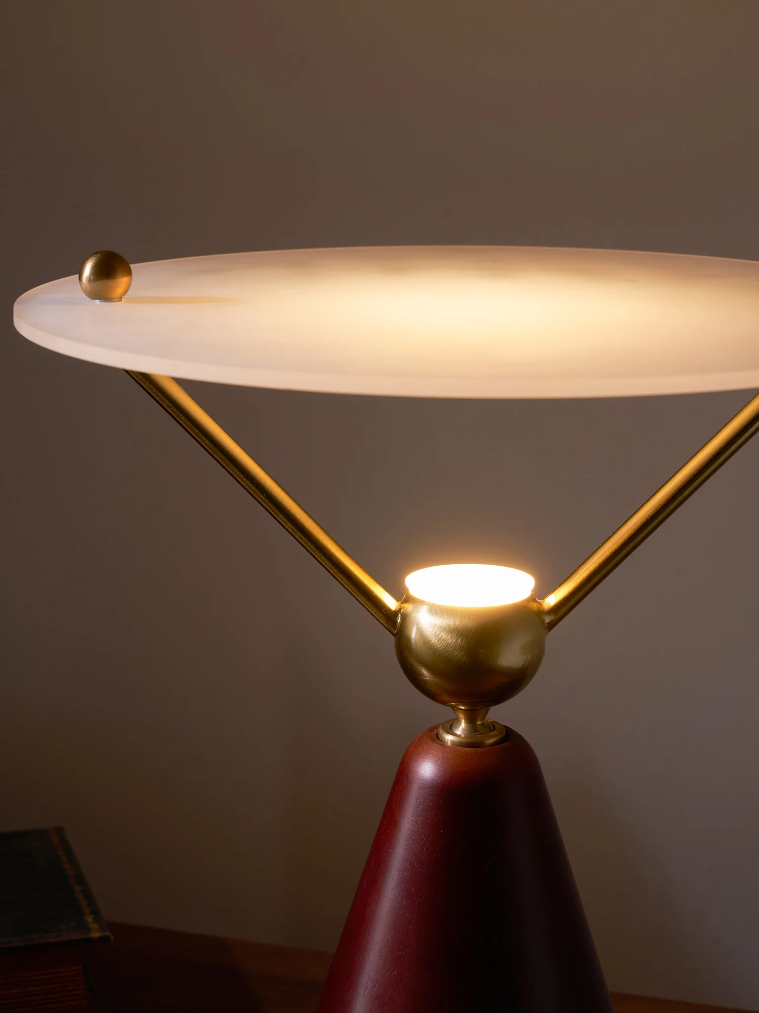 Equoray Table Lamp - Image 27