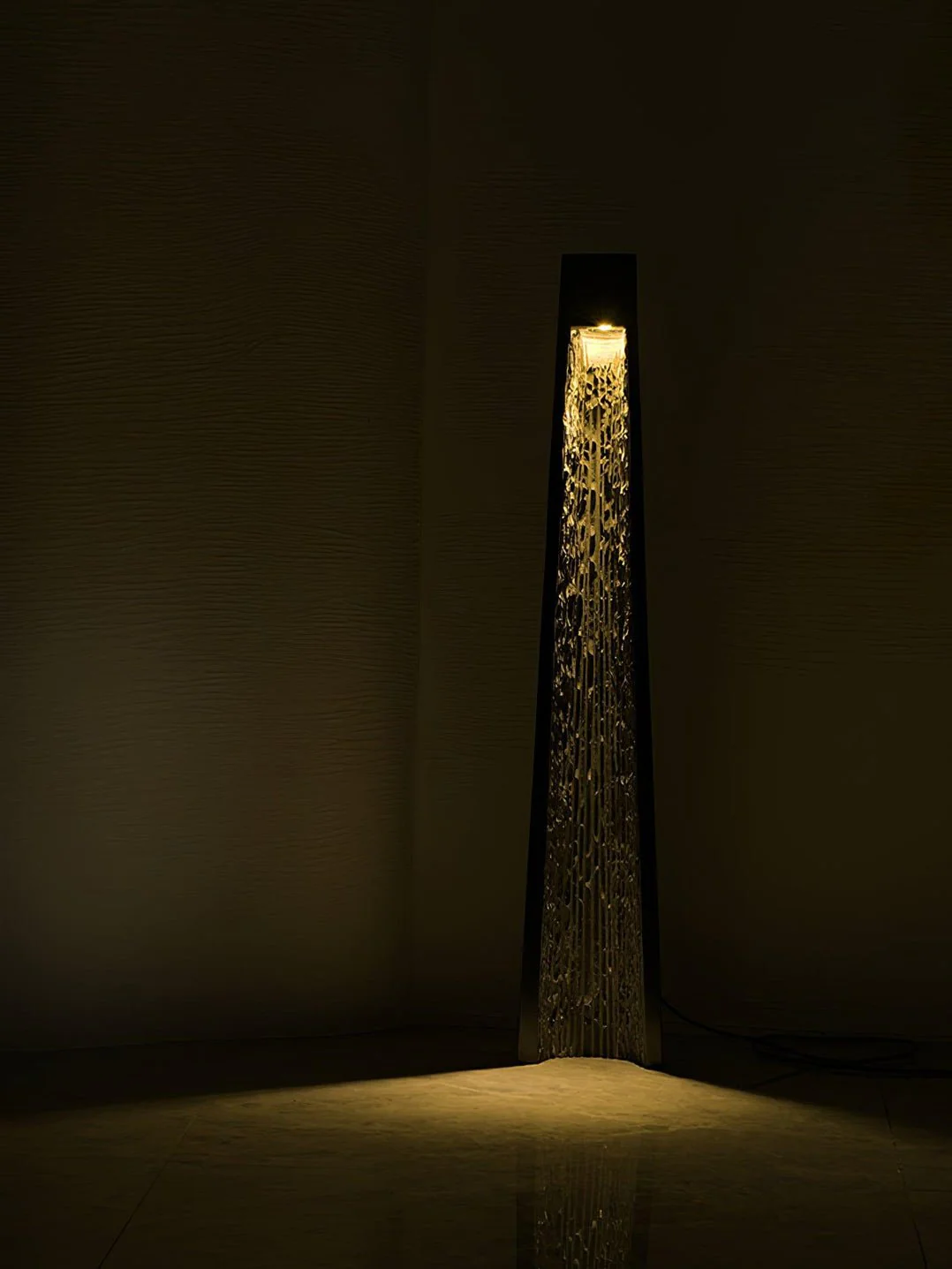 Estela Floor Lamp - Image 13