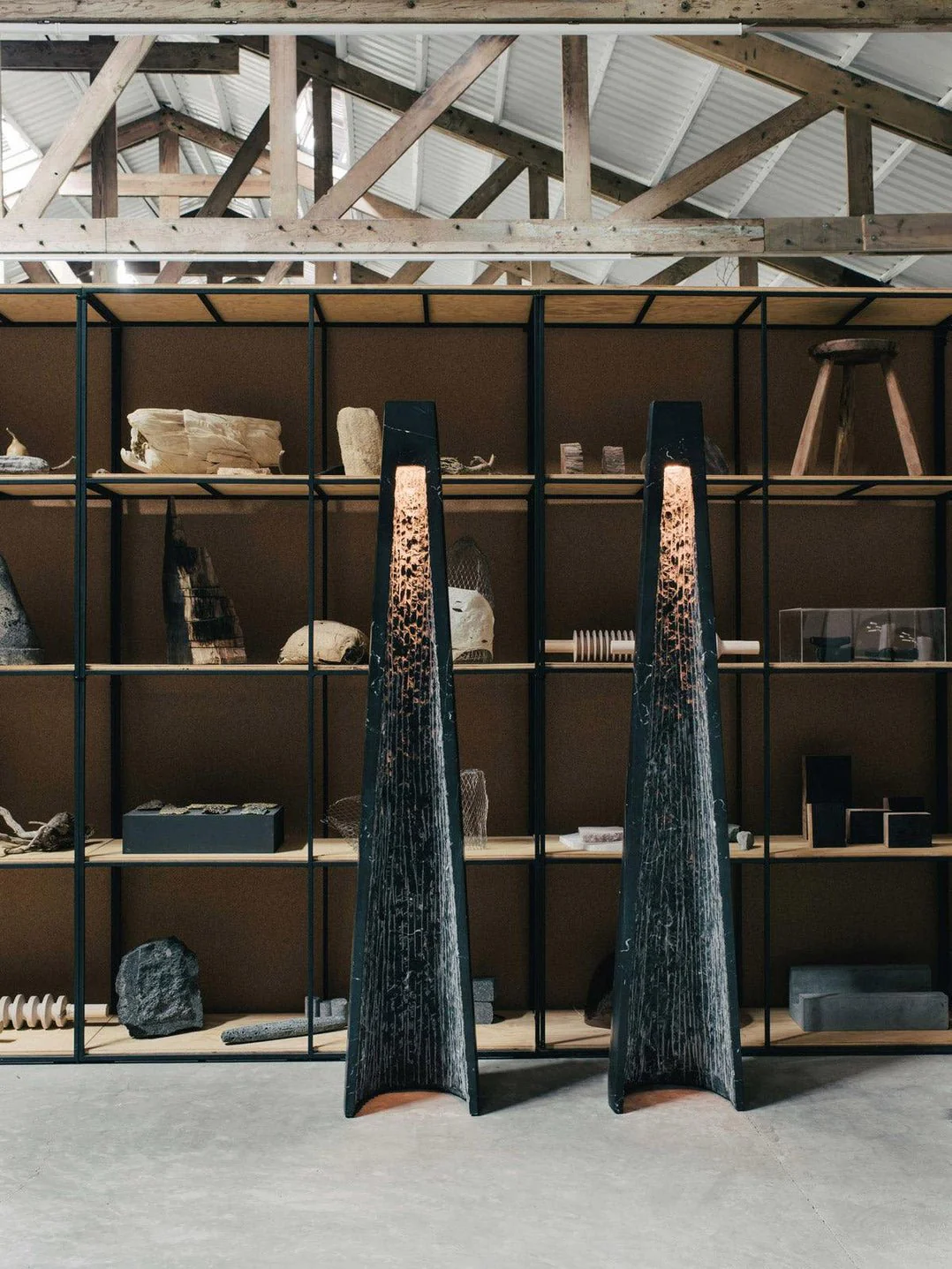 Estela Floor Lamp - Image 17