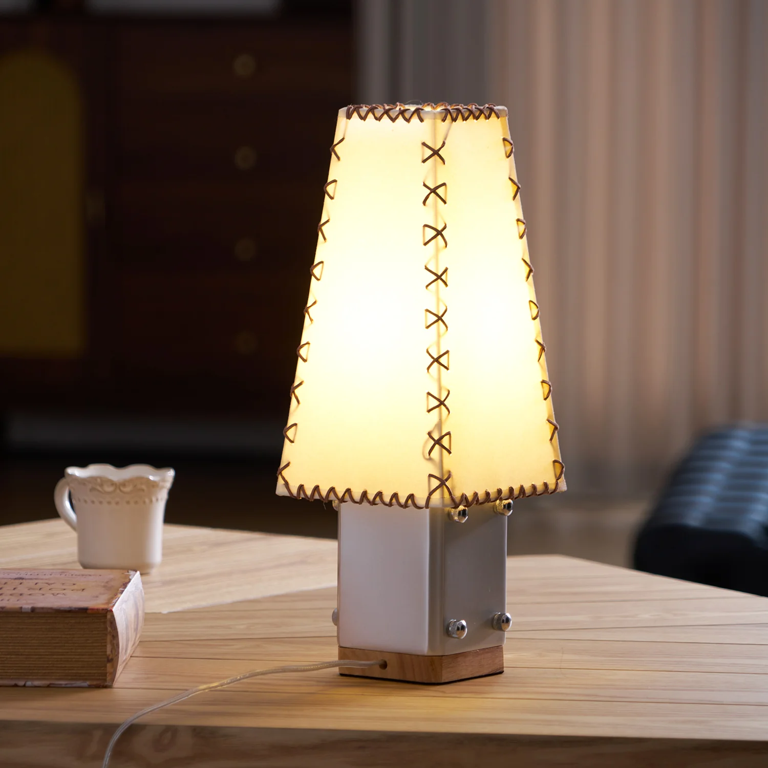 Estela Table Lamp - Image 23