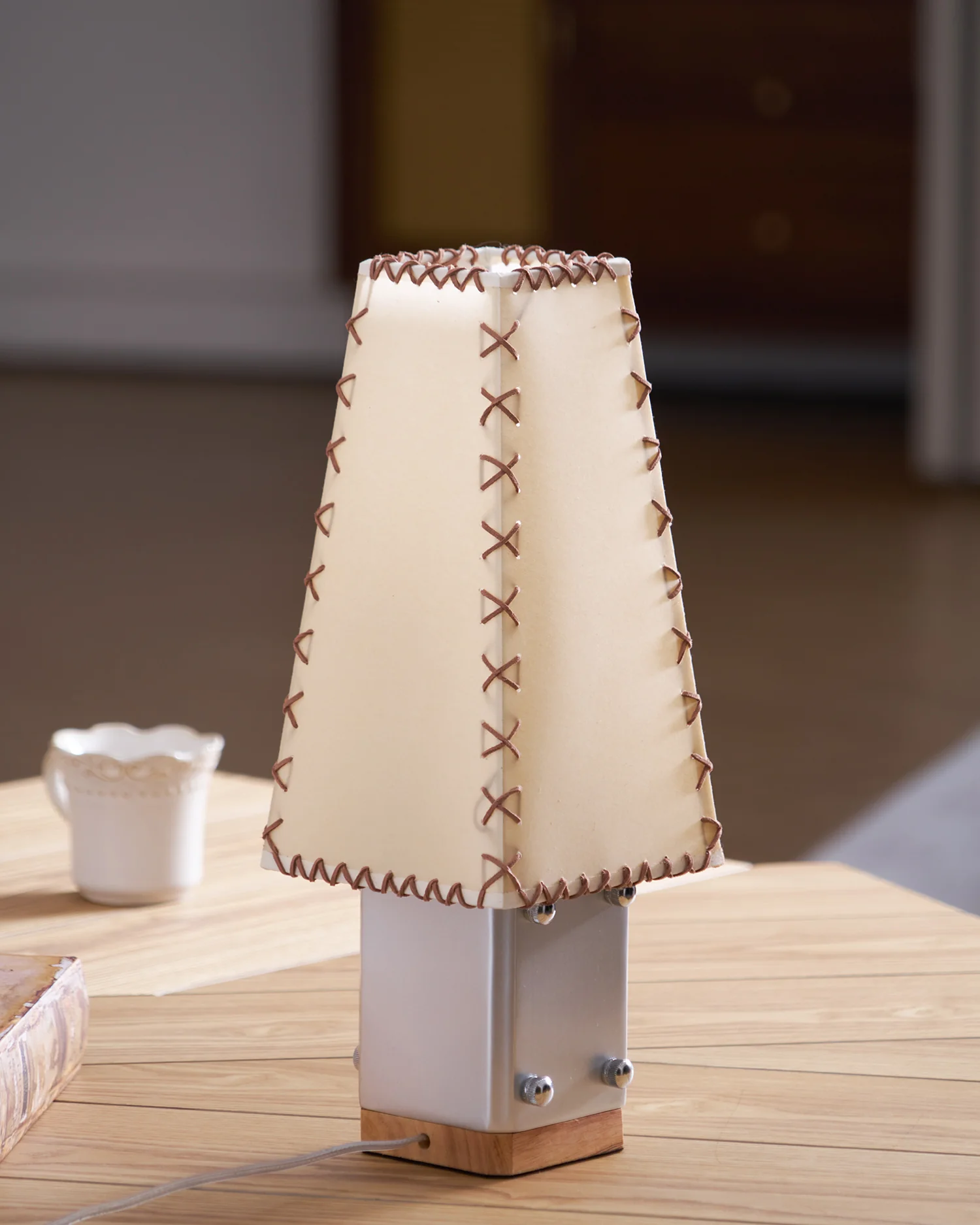 Estela Table Lamp - Image 24