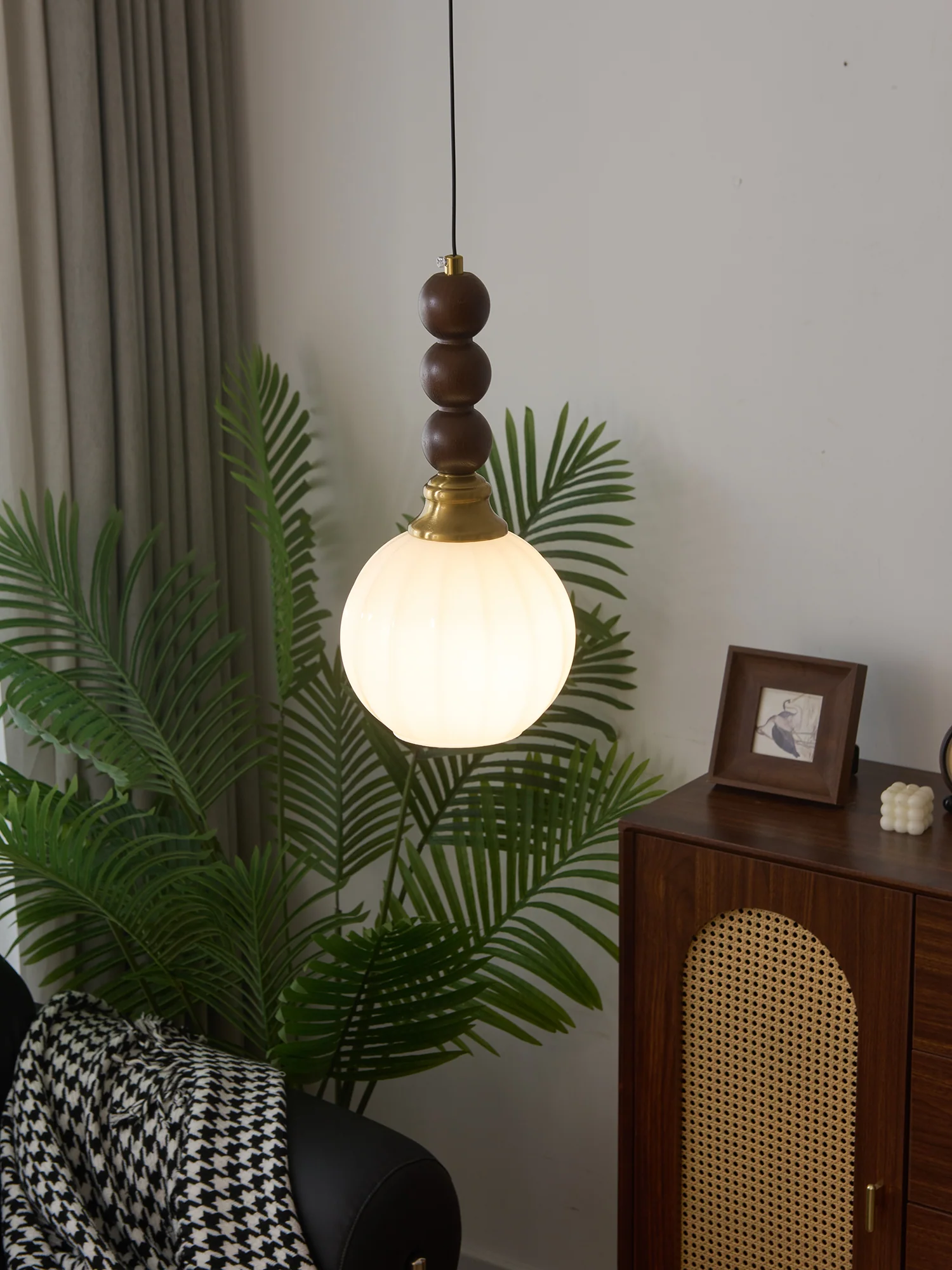 Evandra Pendant Light - Image 7