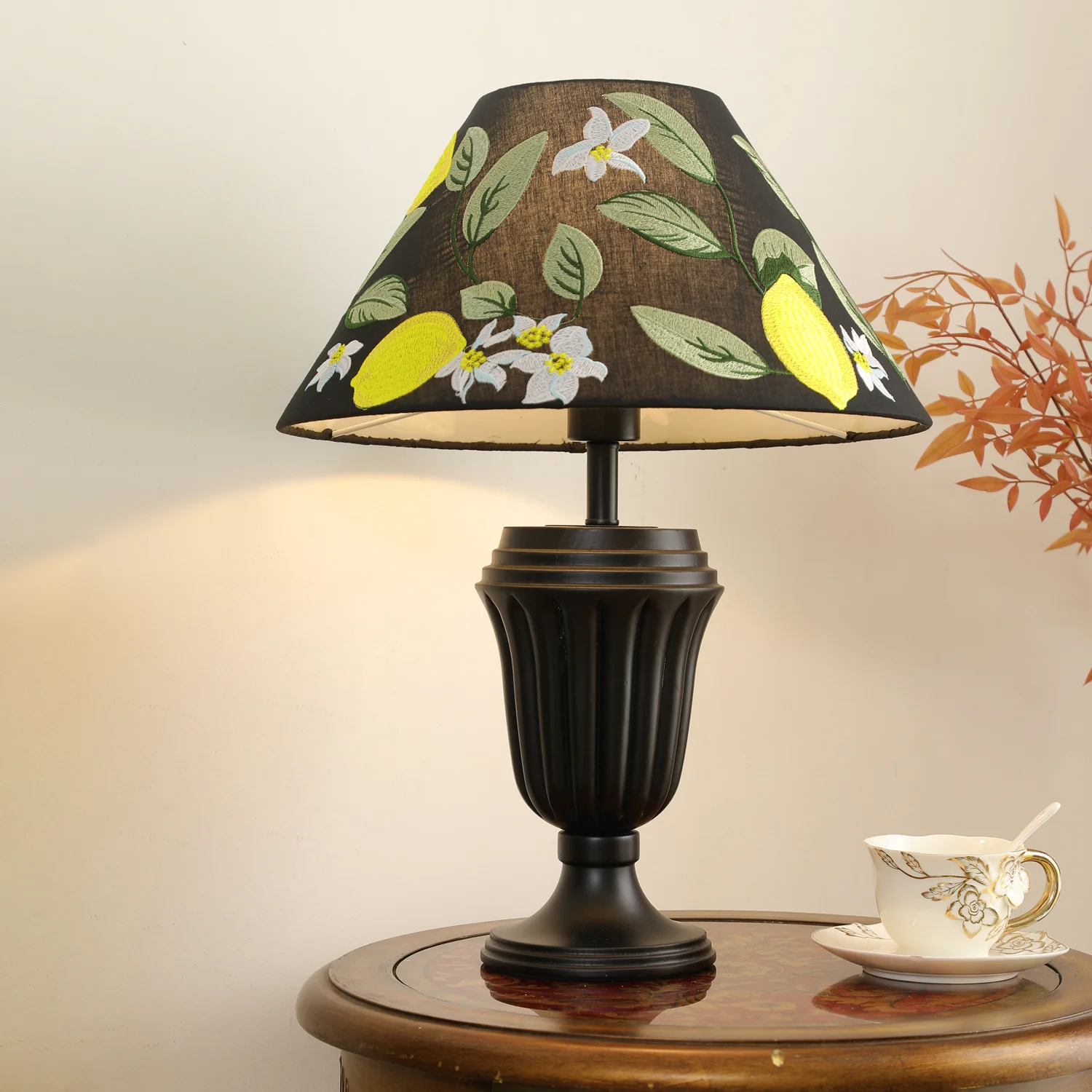 Evelyn Table Lamp - Image 12