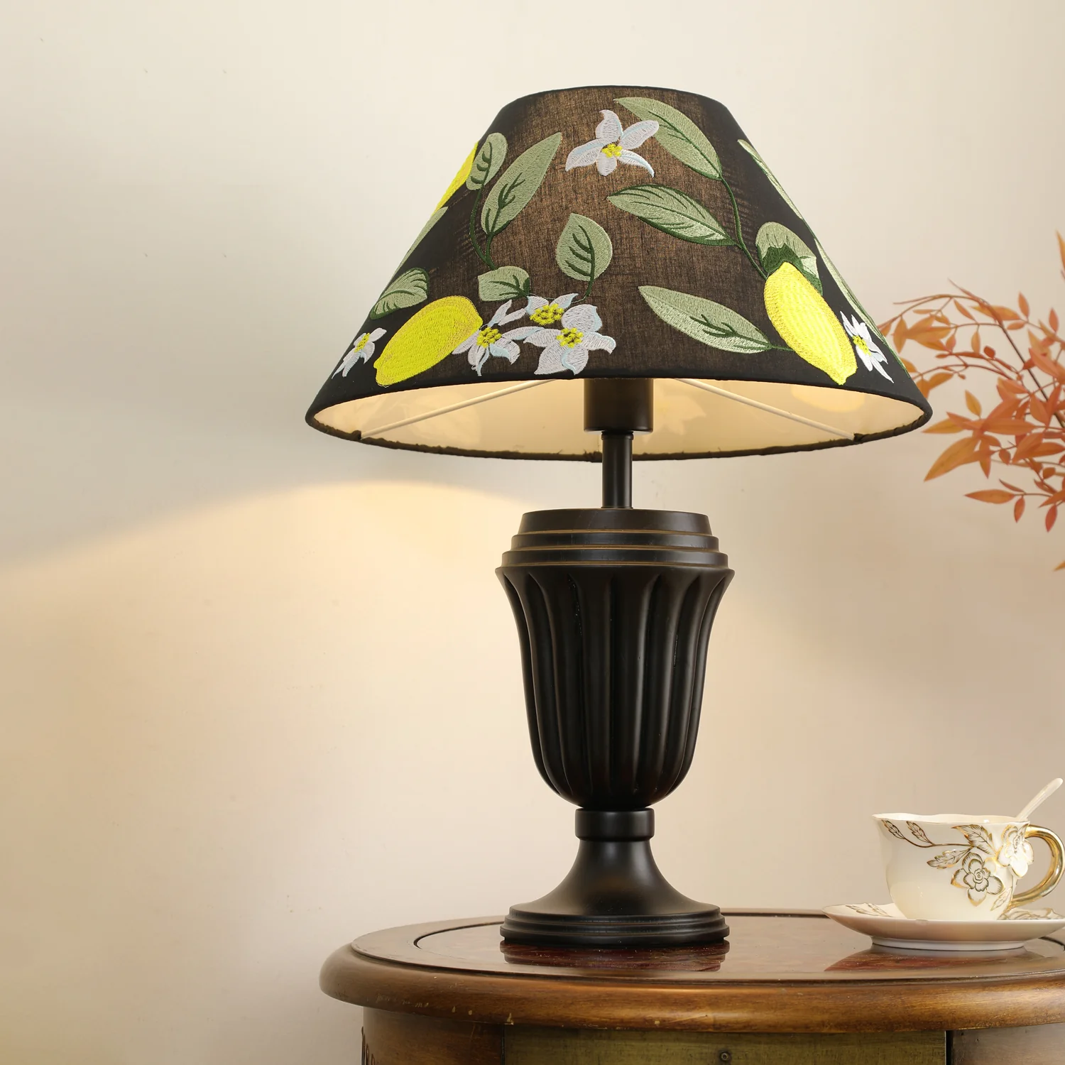 Evelyn Table Lamp - Image 17