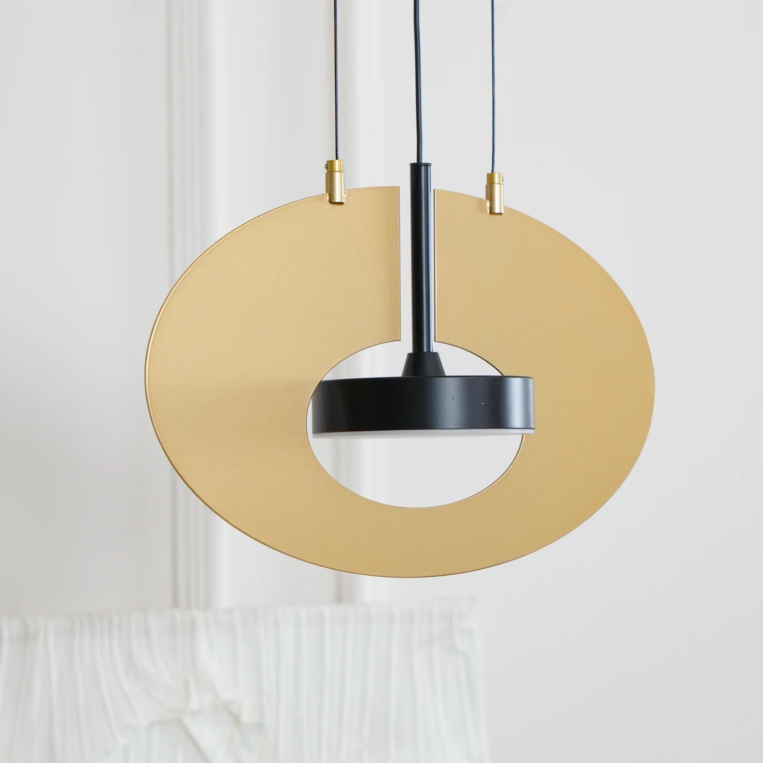 Eye In The Sky Pendant Light - Image 40