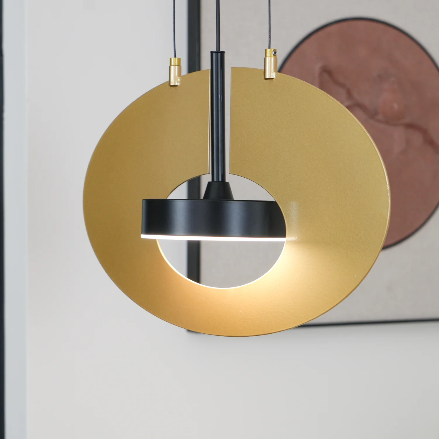Eye In The Sky Pendant Light - Image 5