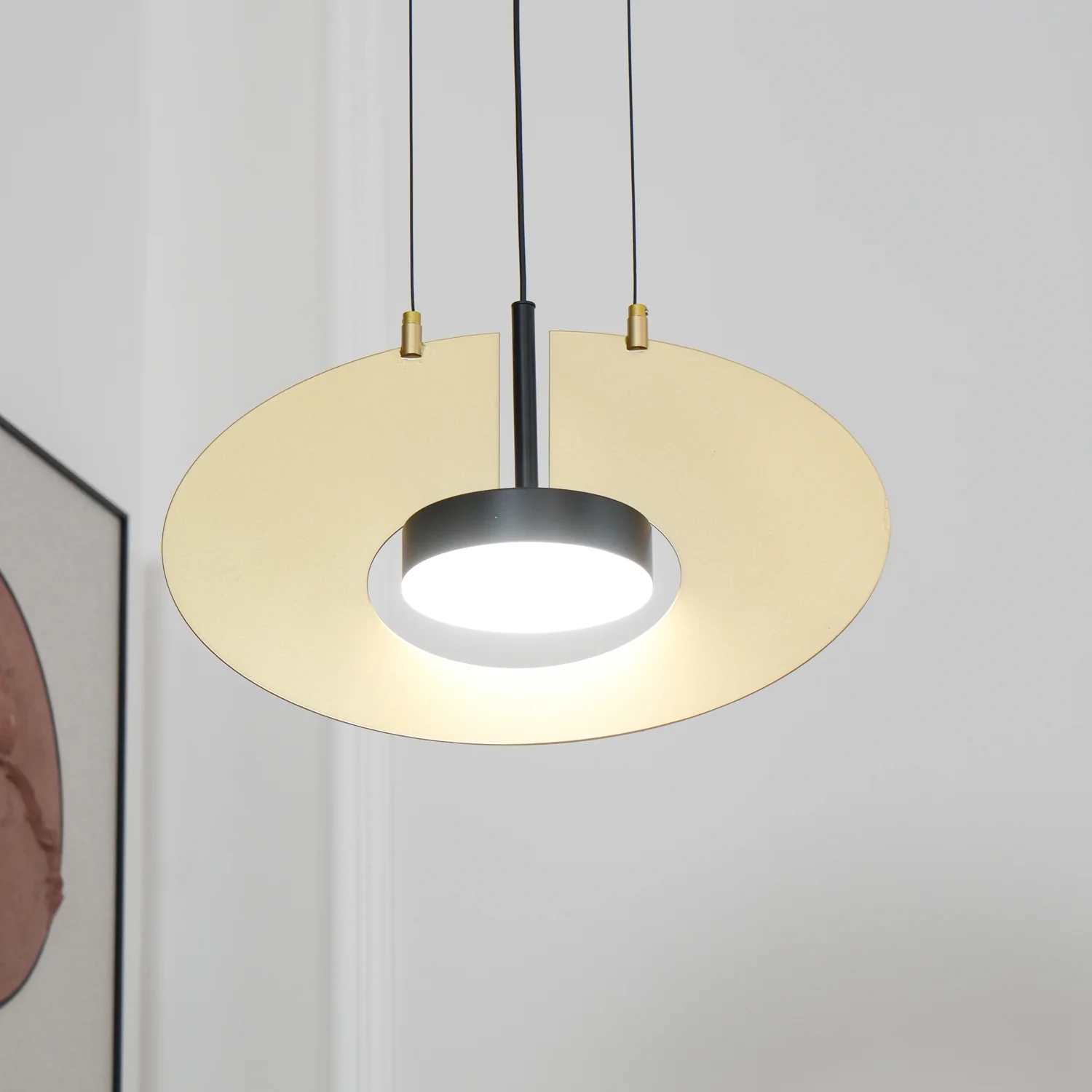 Eye In The Sky Pendant Light - Image 9