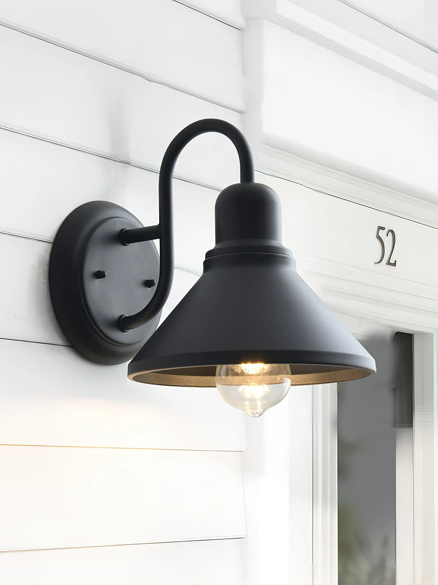 Fable Outdoor Wall Lamp - Image 4