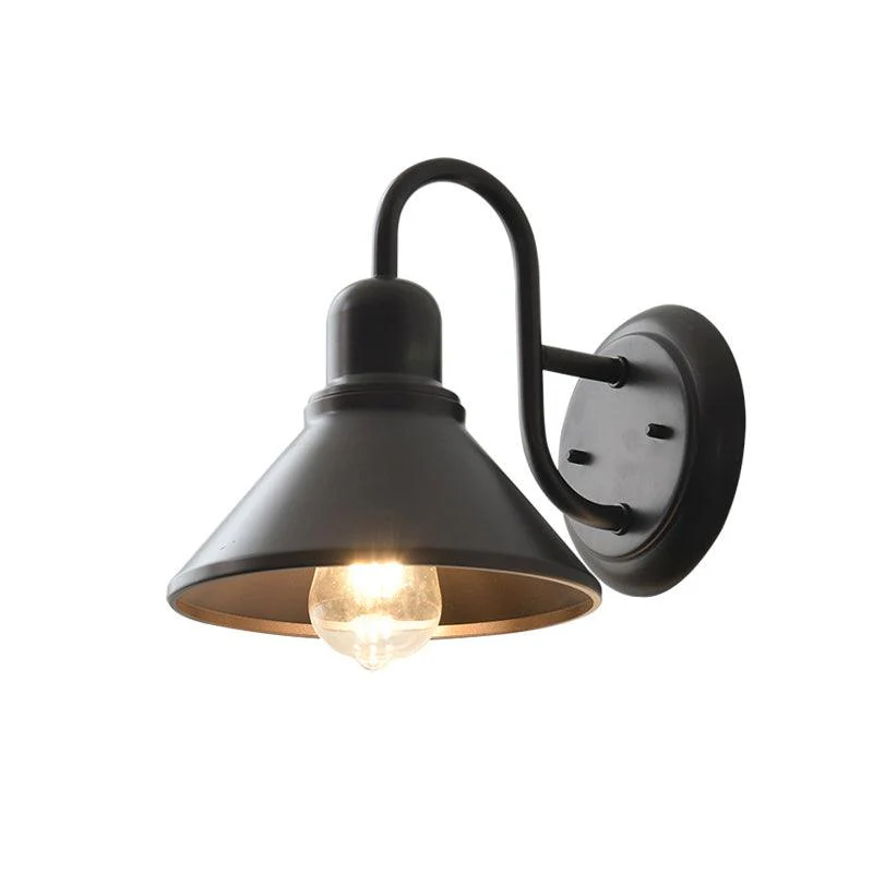 Fable Outdoor Wall Lamp - Image 9