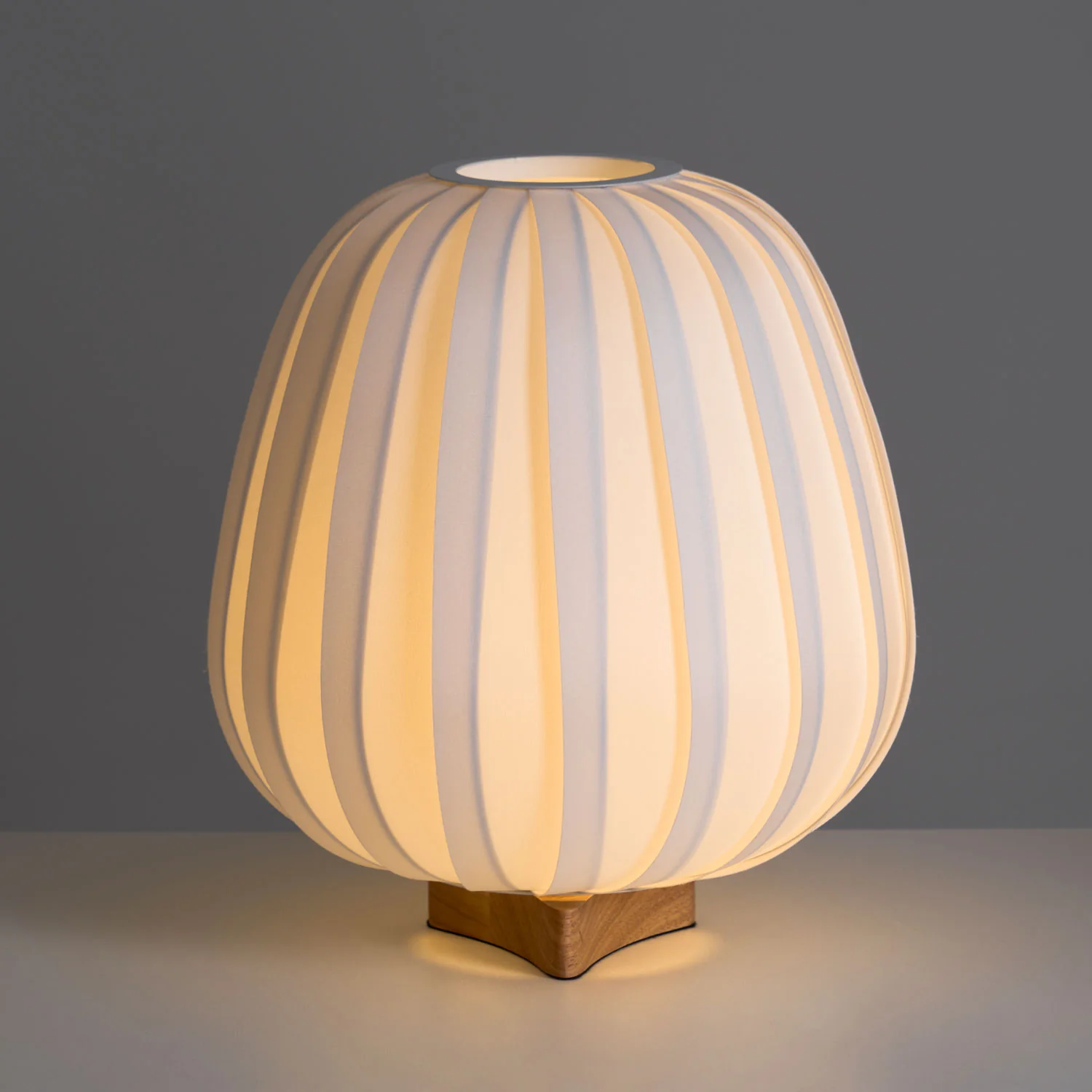 Fabric Minimalist Table Lamp - Image 34