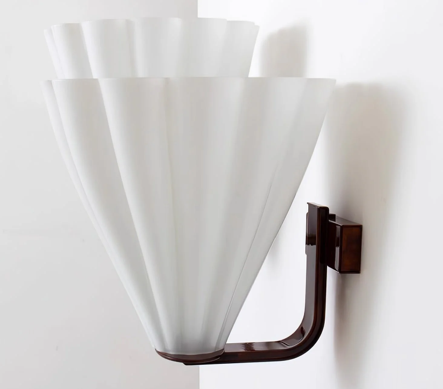 Fan Shaped Glass Wall Sconce - Image 10