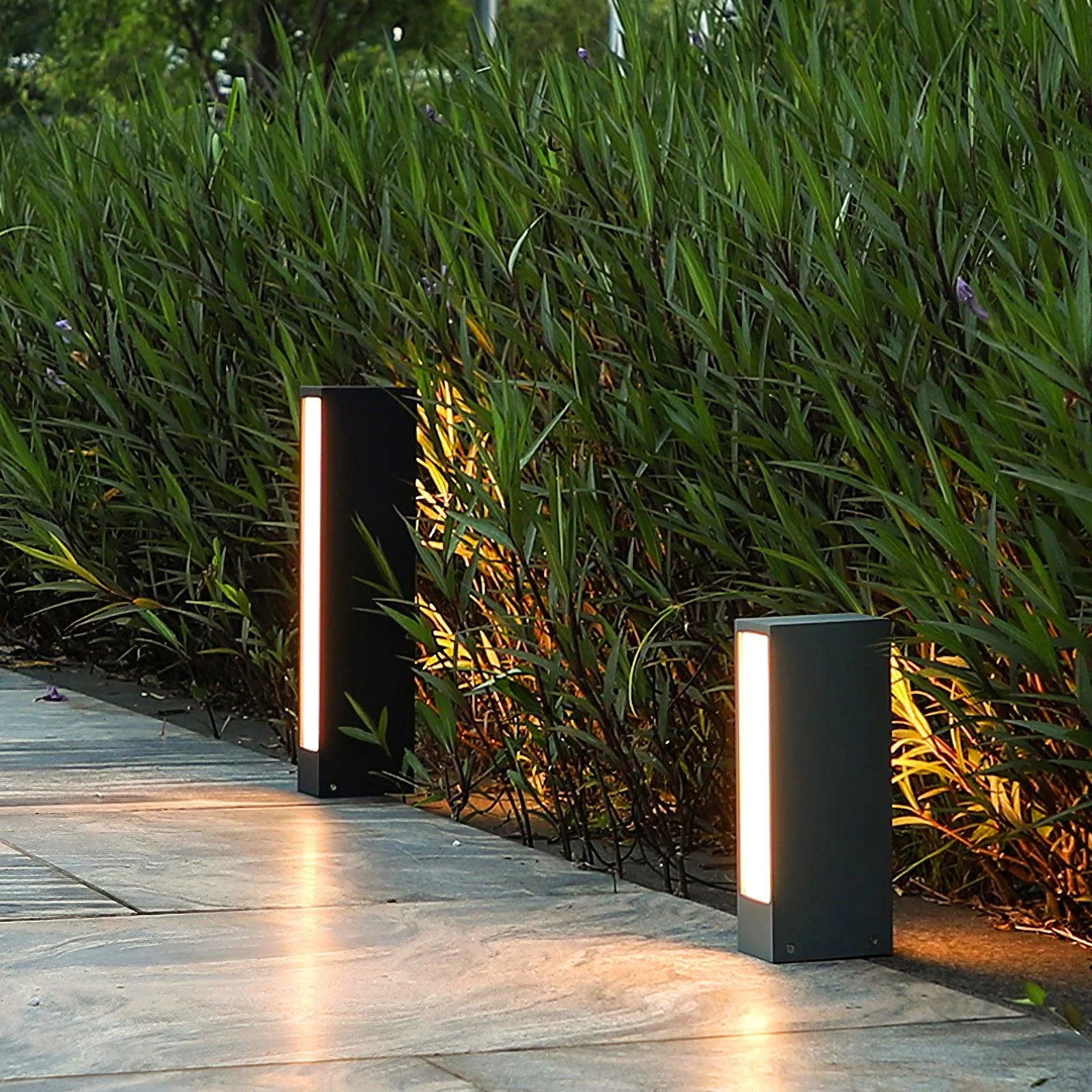 Faro Outdoor Post Lamp - Image 3
