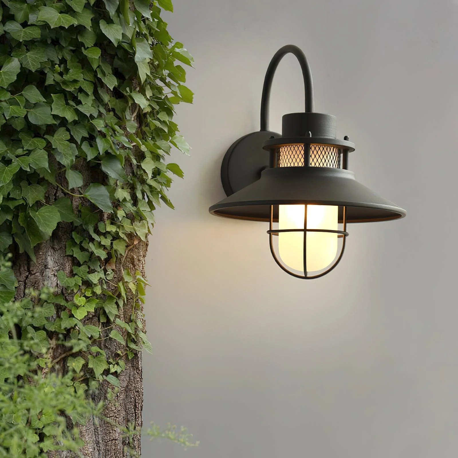 Felix Outdoor Wall Lamp - Image 13