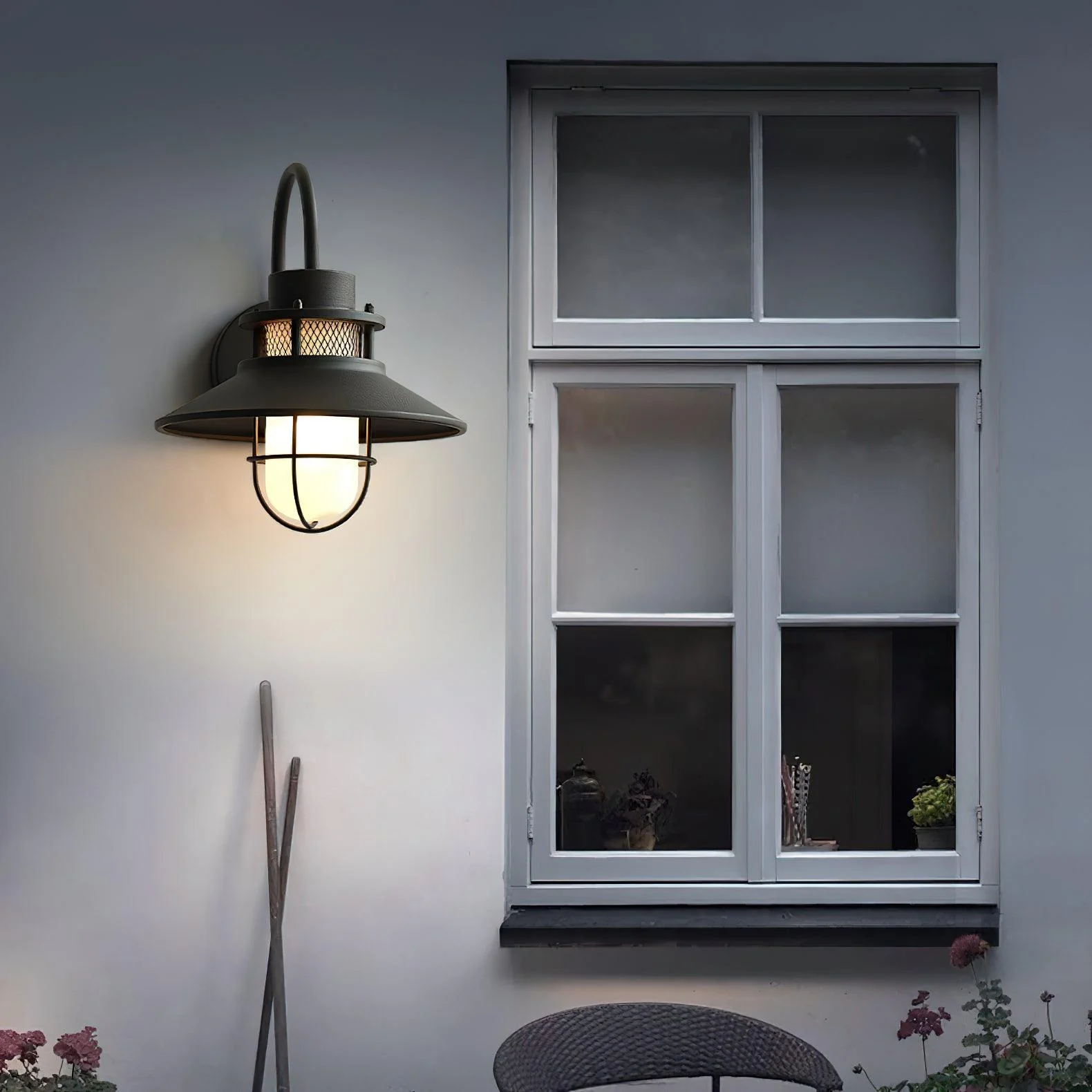 Felix Outdoor Wall Lamp - Image 8