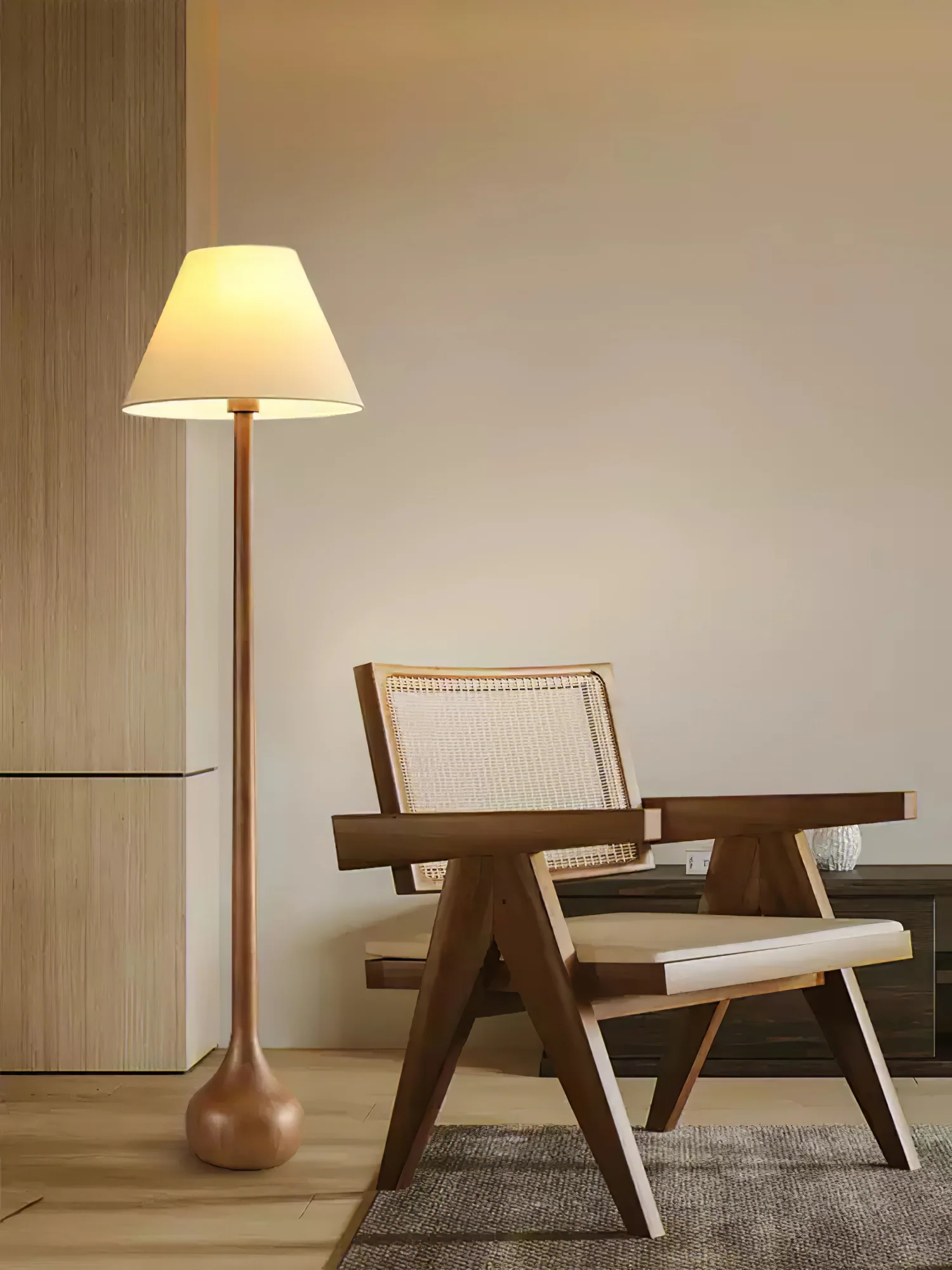 Final Strike Floor Lamp - Image 27
