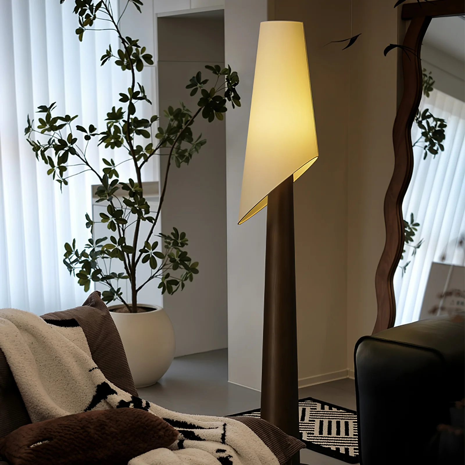Flag Floor Lamp - Image 9