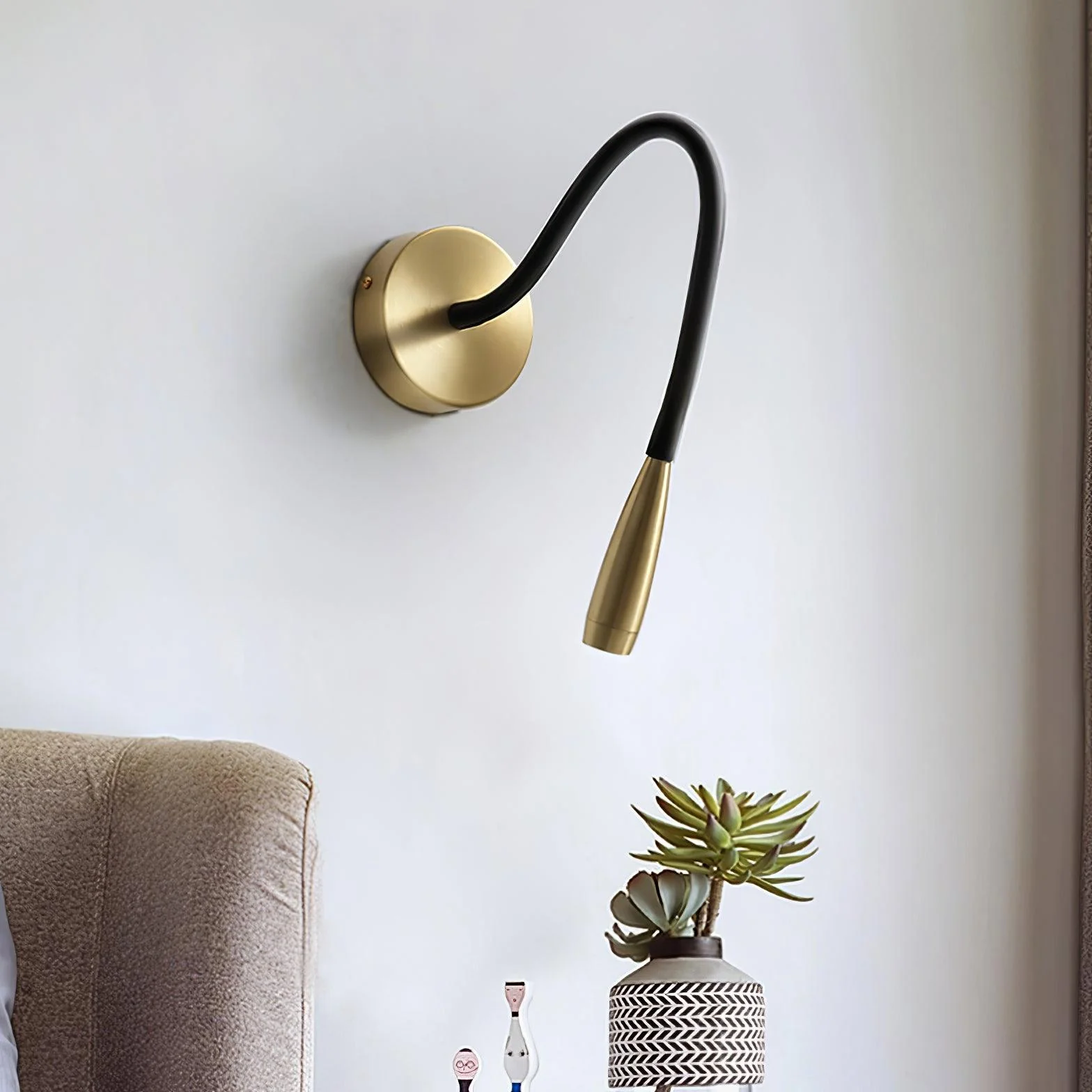 Flexi Hose Wall Light - Image 4