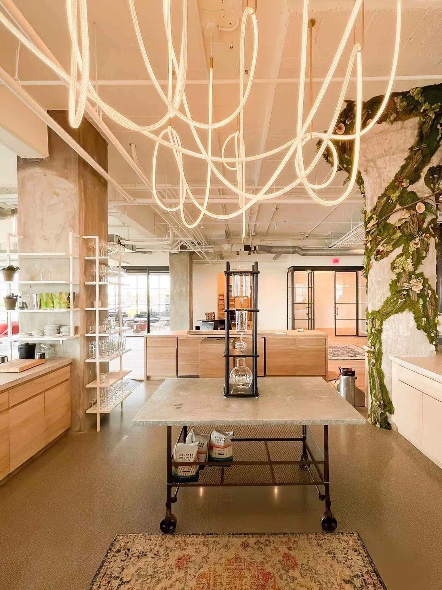 Flexible Curve Pendant Lamp - Image 20