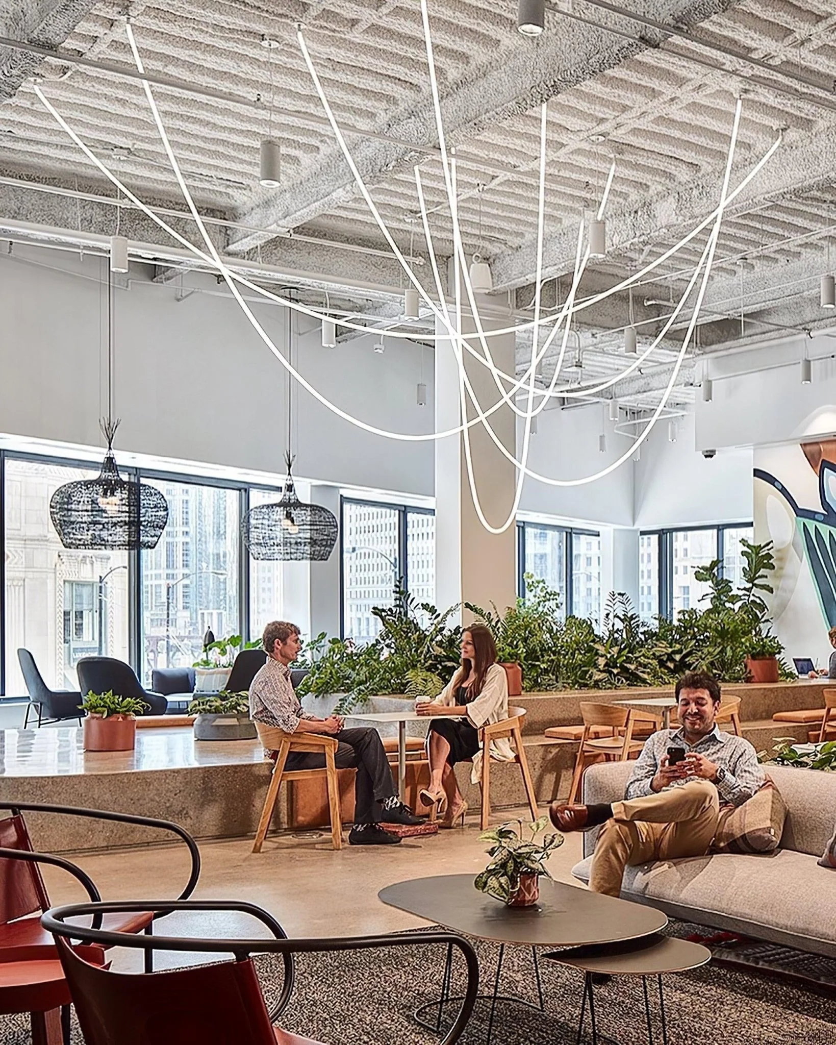 Flexible Curve Pendant Lamp - Image 32