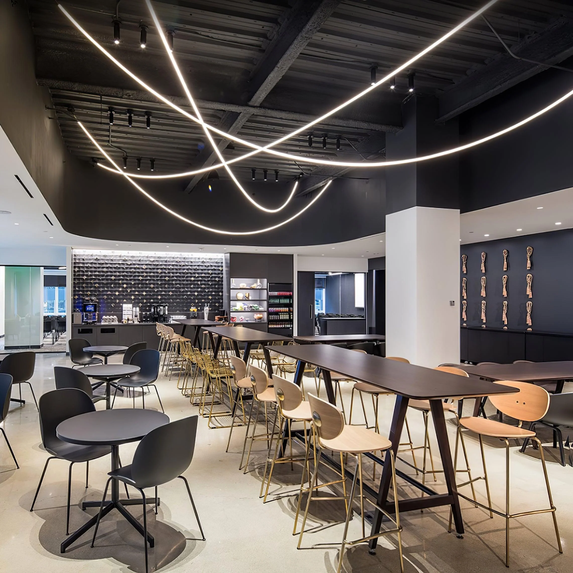 Flexible Curve Pendant Lamp - Image 7