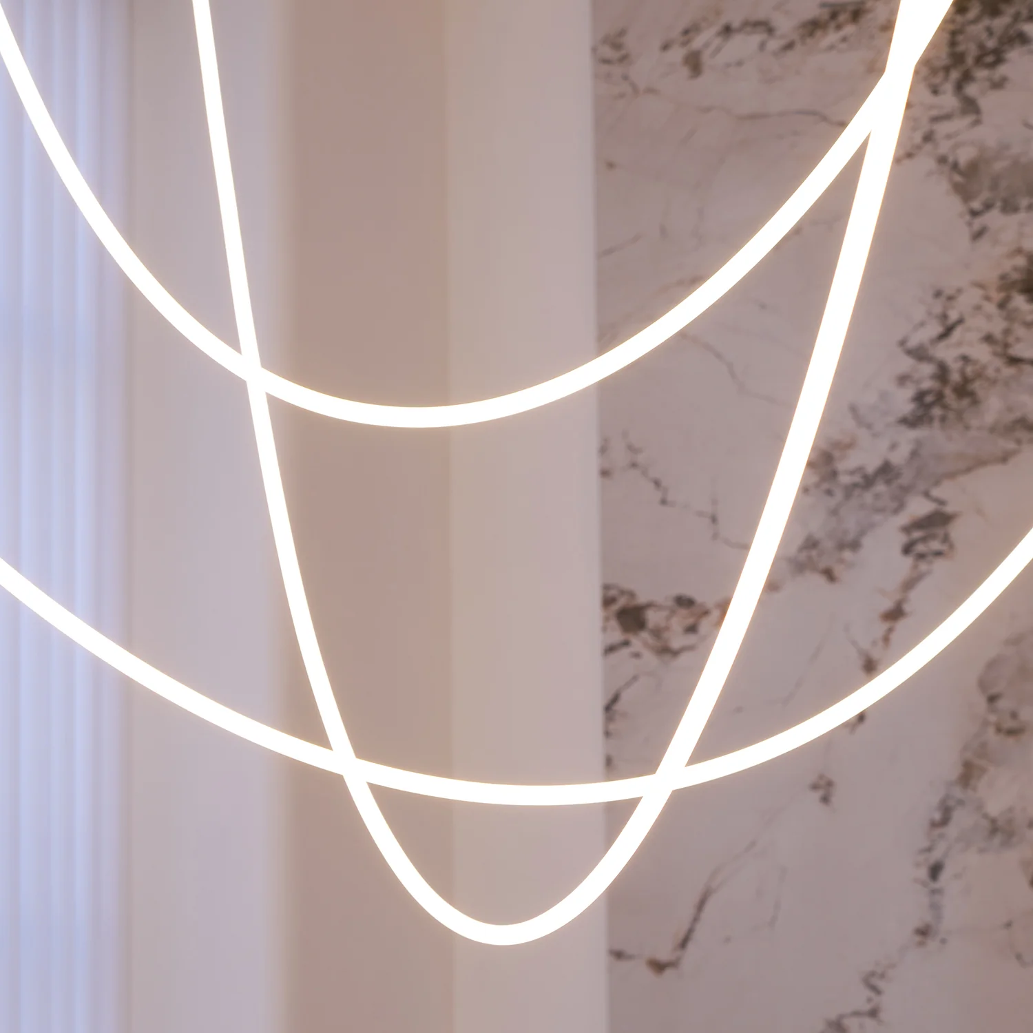 Flexible Curve Pendant Lamp - Image 83