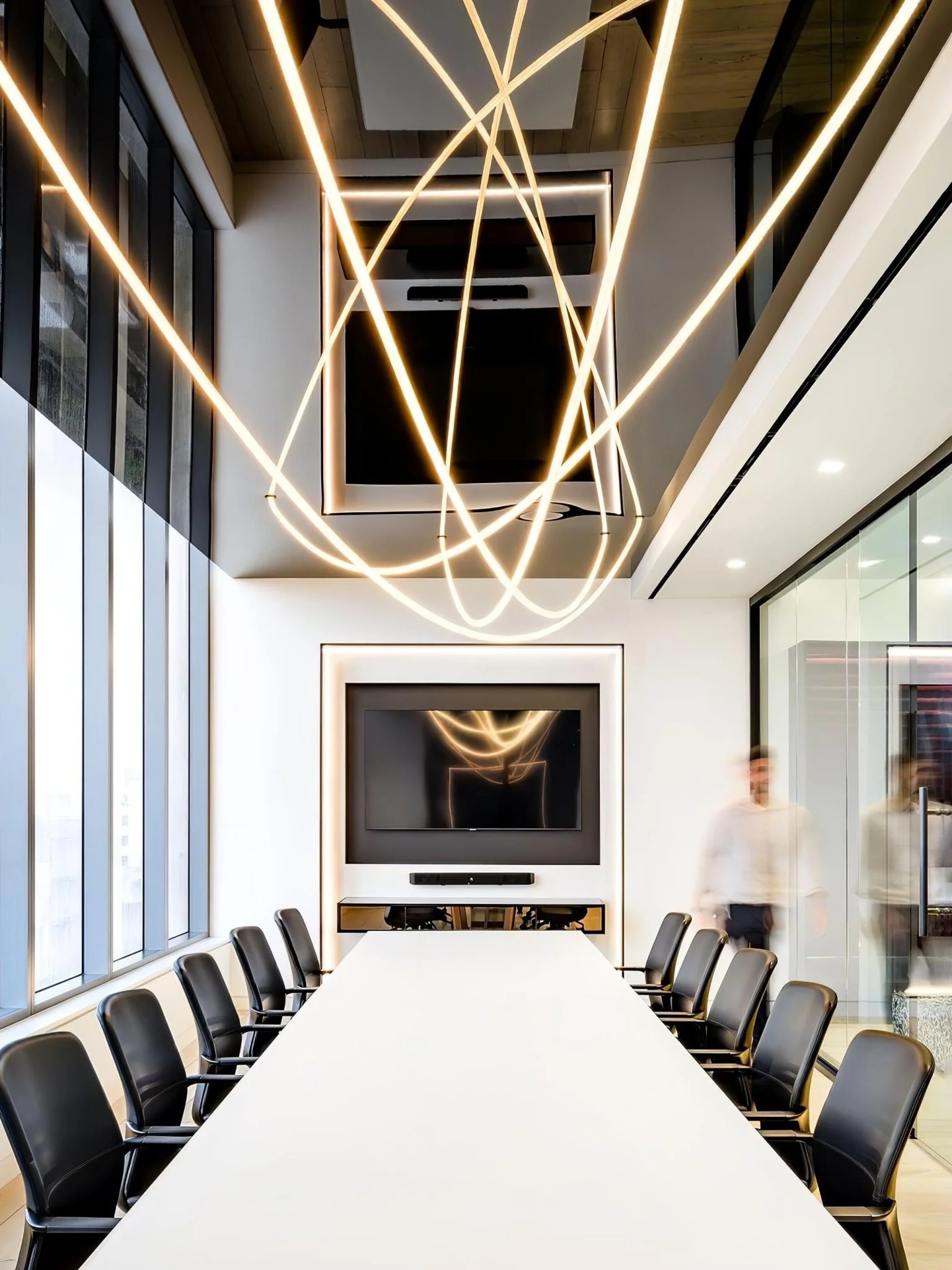 Flexible Curve Pendant Lamp - Image 9
