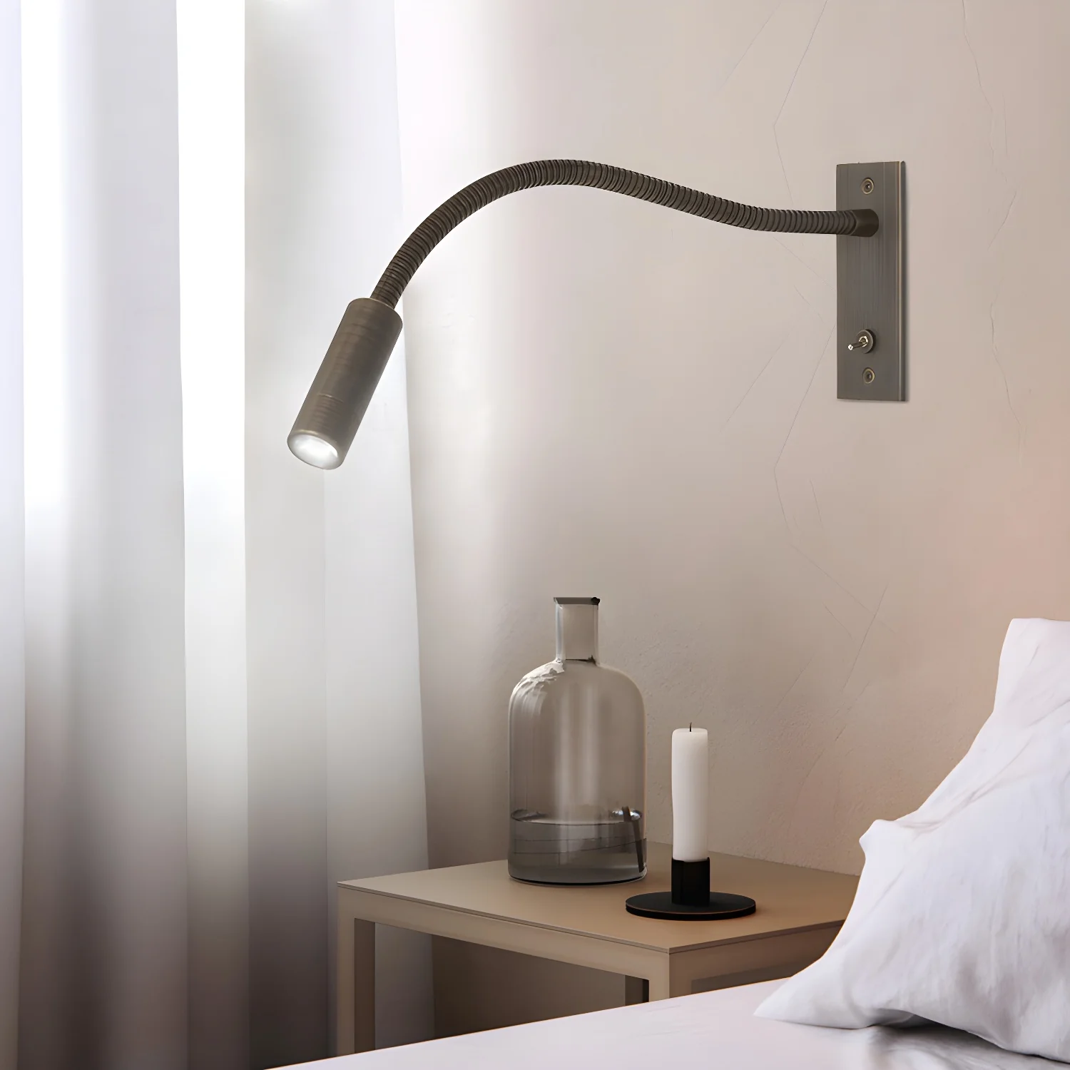Flexible Gooseneck Wall Lamp - Image 3